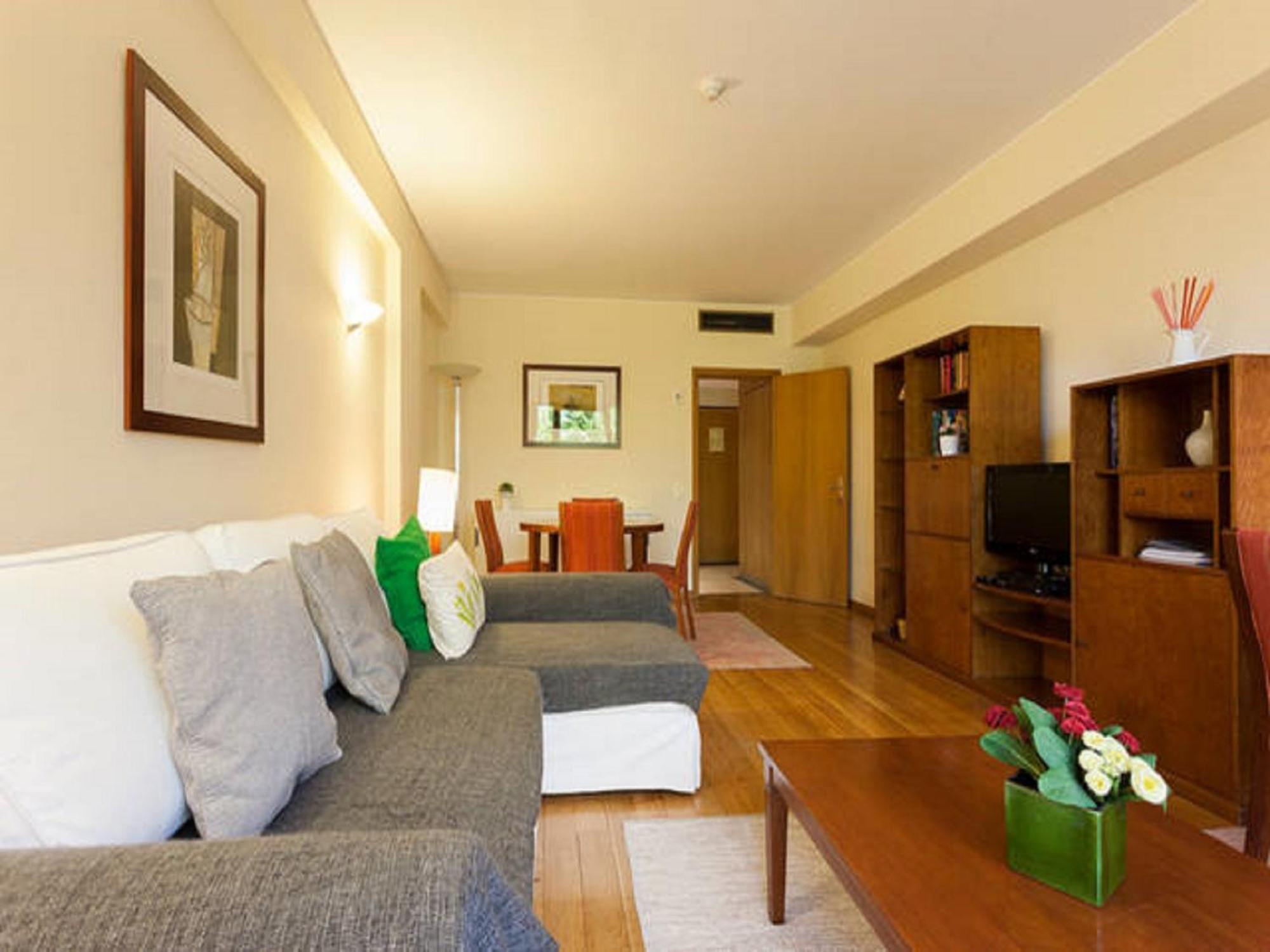 Apartment In The Heart Of Lisbon-altis