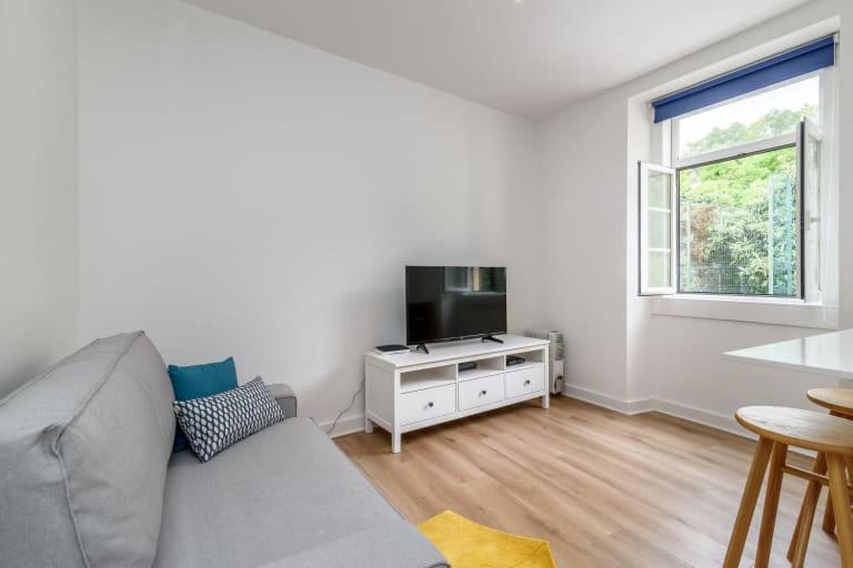 Guestready - Cosy Flat Santos-o-velho