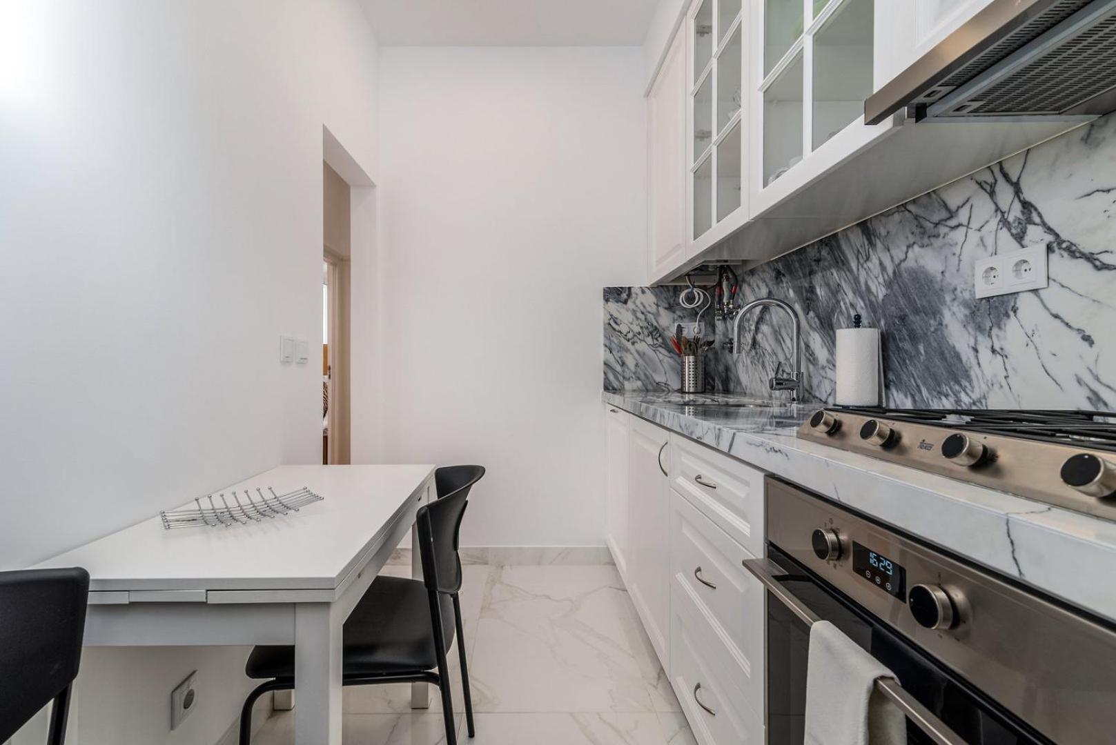 Guestready - Modern 2bedroom In Graca Apartment