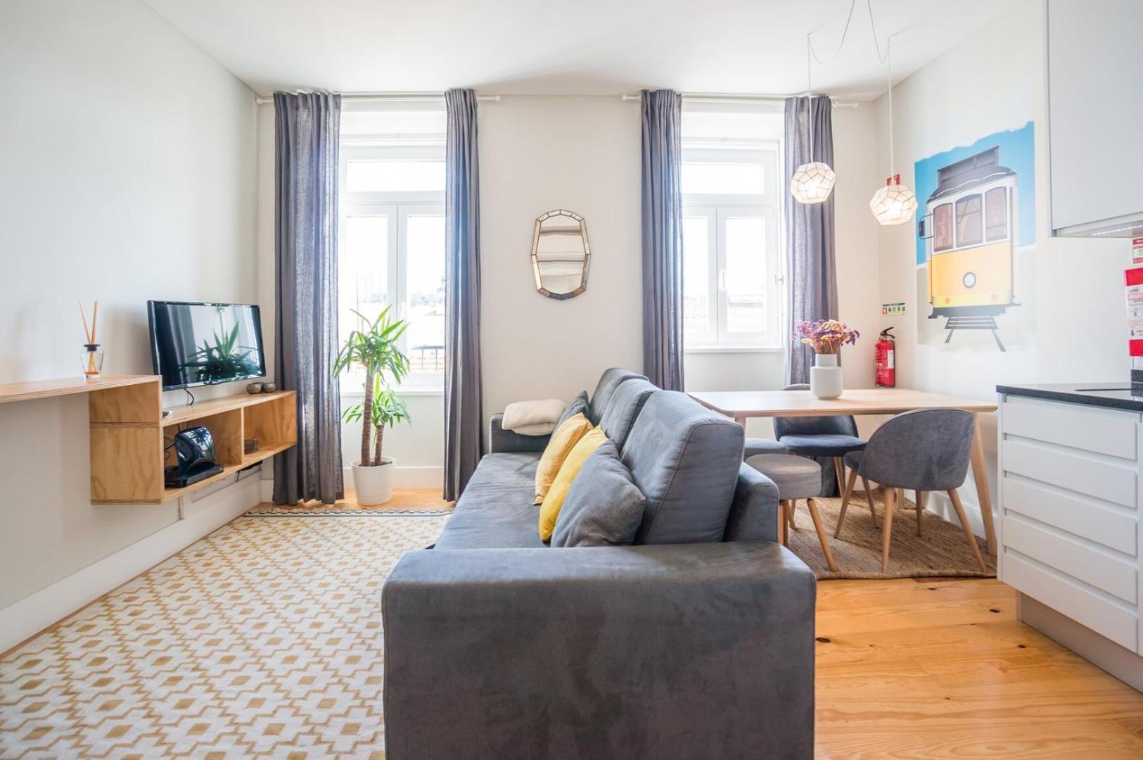 Apartment Guestready - Chic And Vibrant Near Anjos