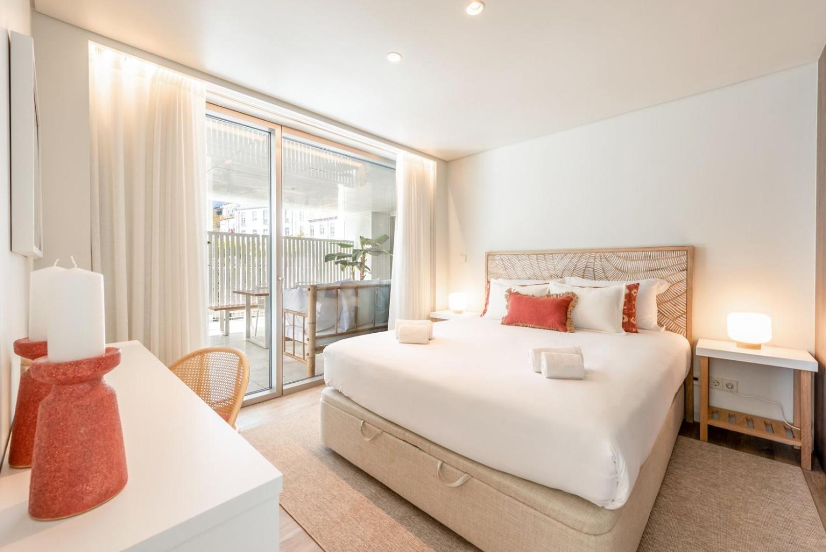 Apartment Guestready - 2br Apt Carlos I With Terrace And Gym Lisbon