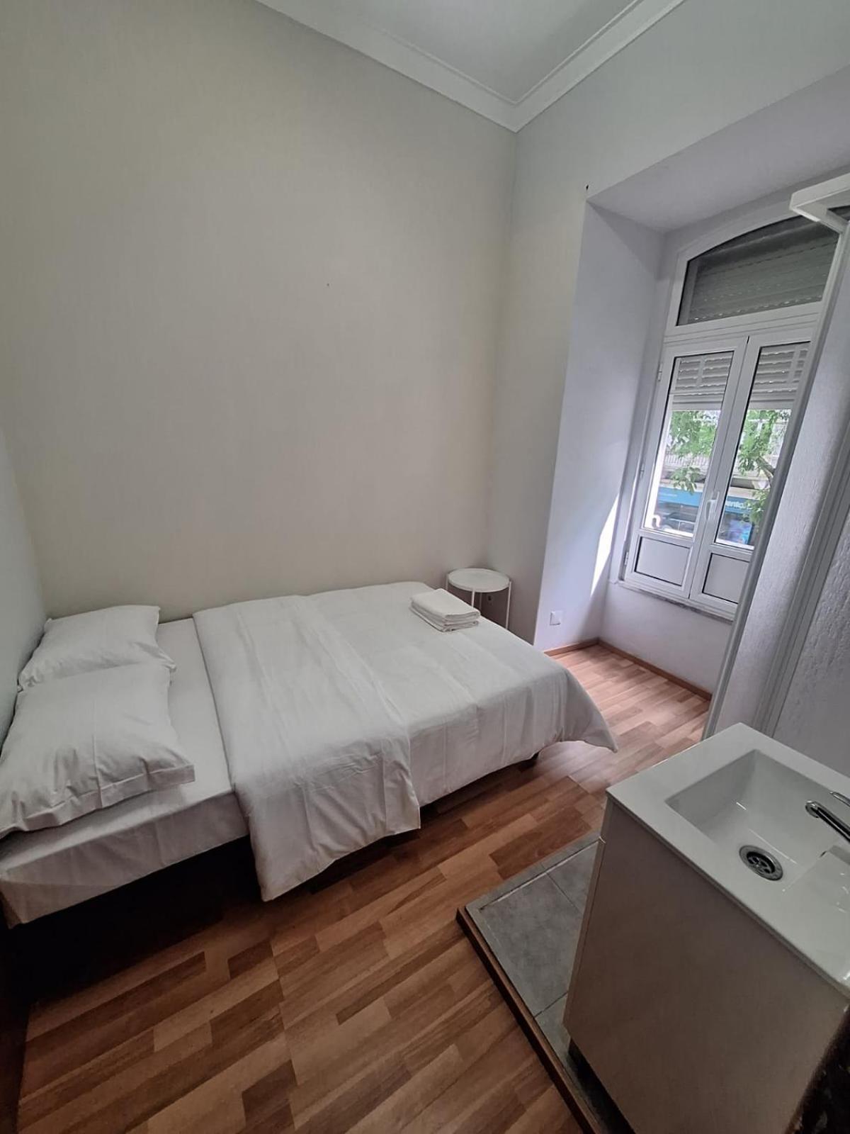 Hostel Residencial Ideal Lisbon