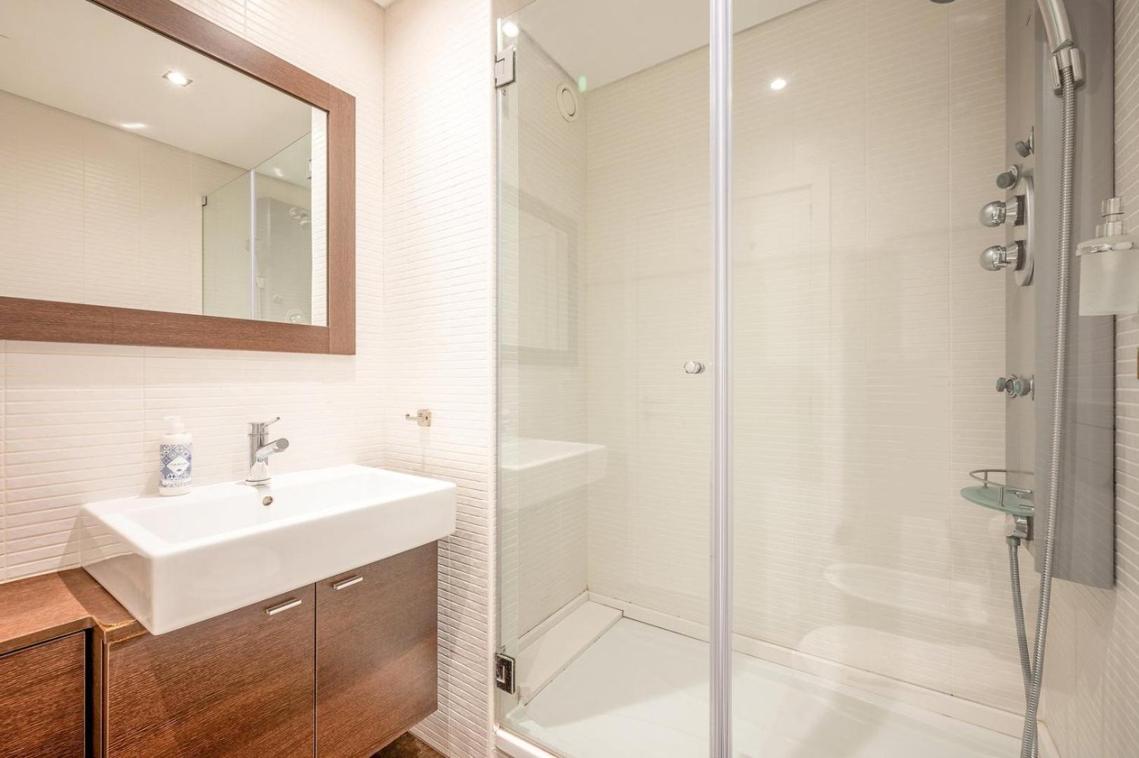 Guestready - Pedra Near Marina Lisbon