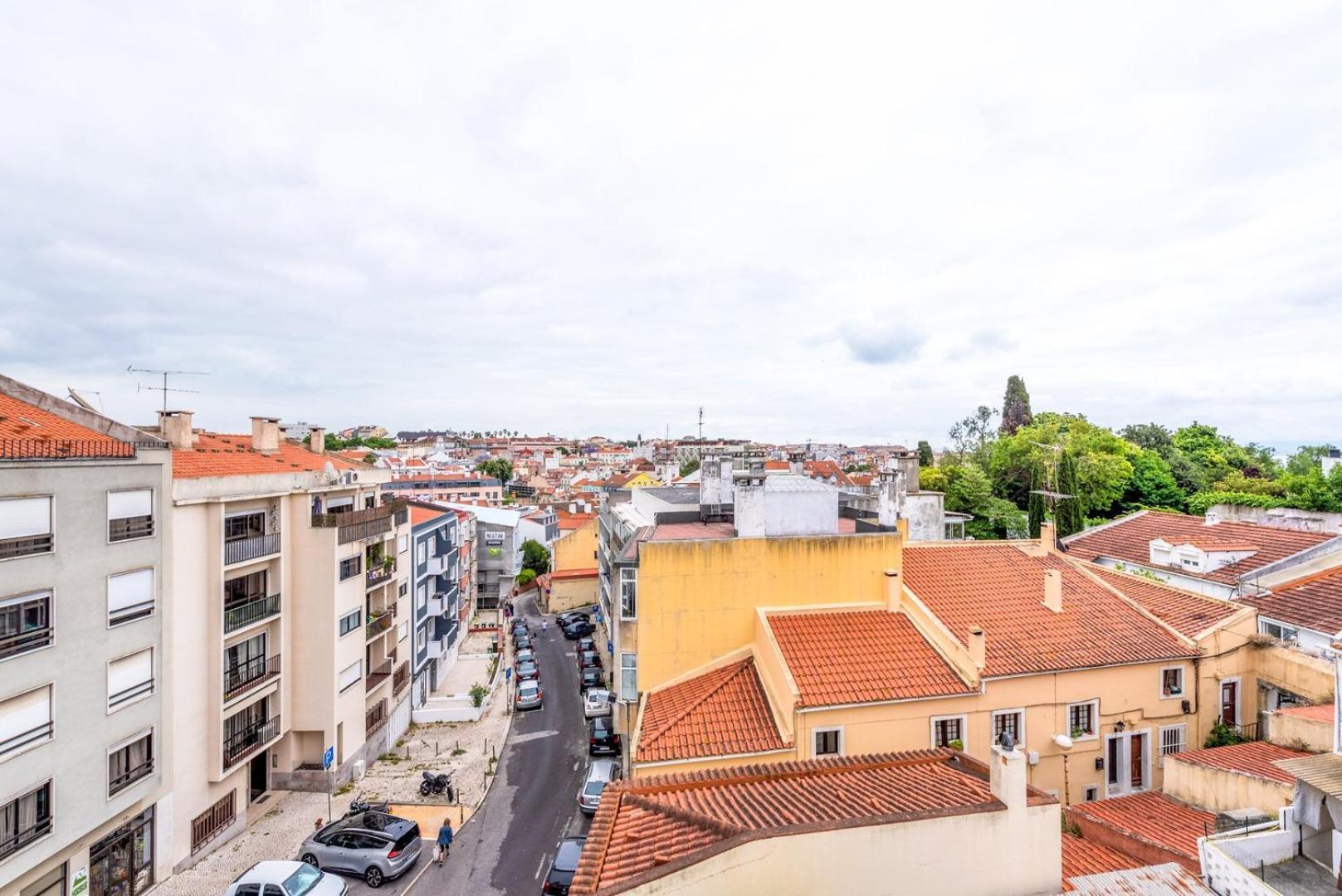 Guestready - Elegant Getaway In Estrela Apartment Lisbon