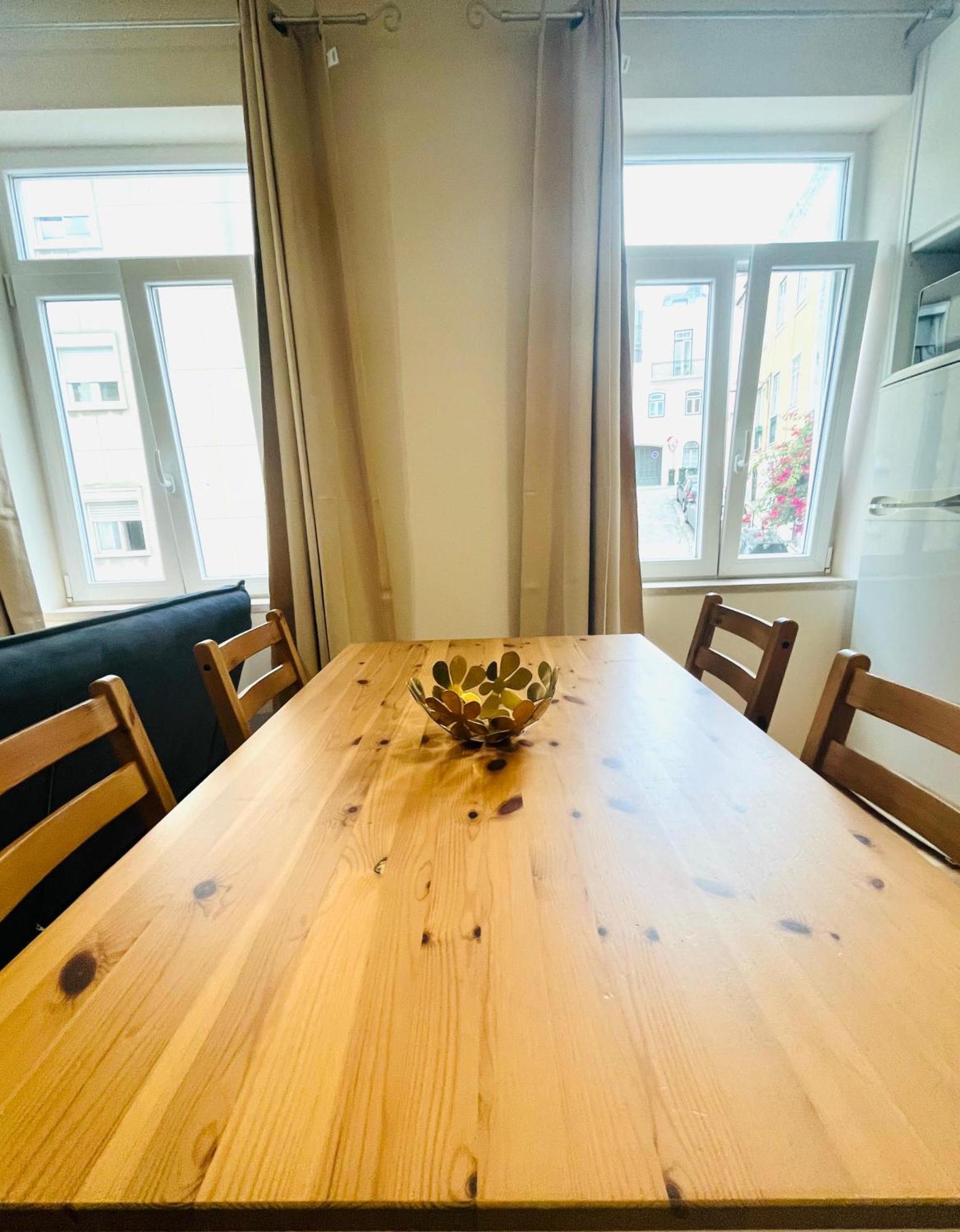 Brandnew Designer's 2-bed 1011d Lisbon