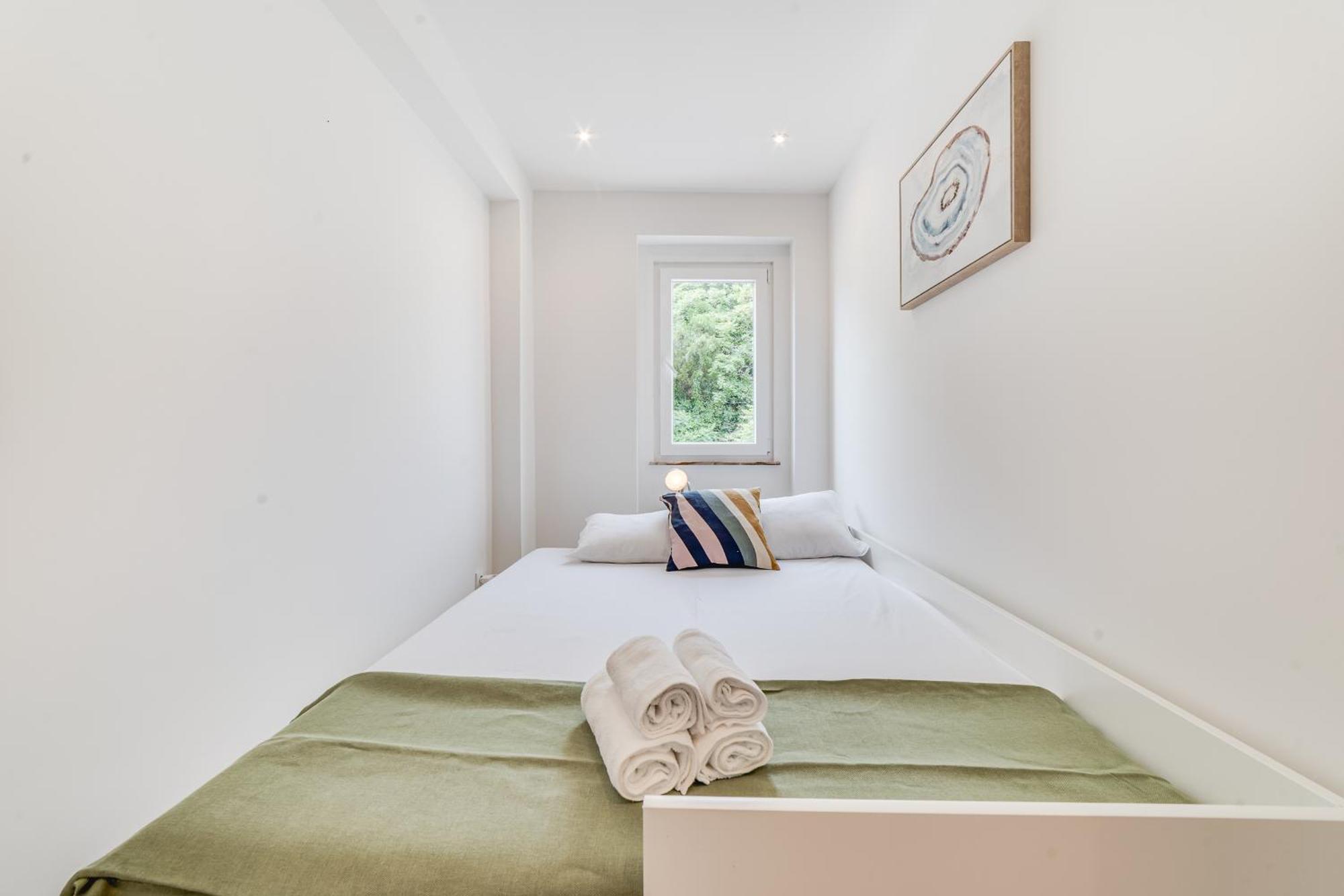 Apartment Campolide Charm Ii Lisbon