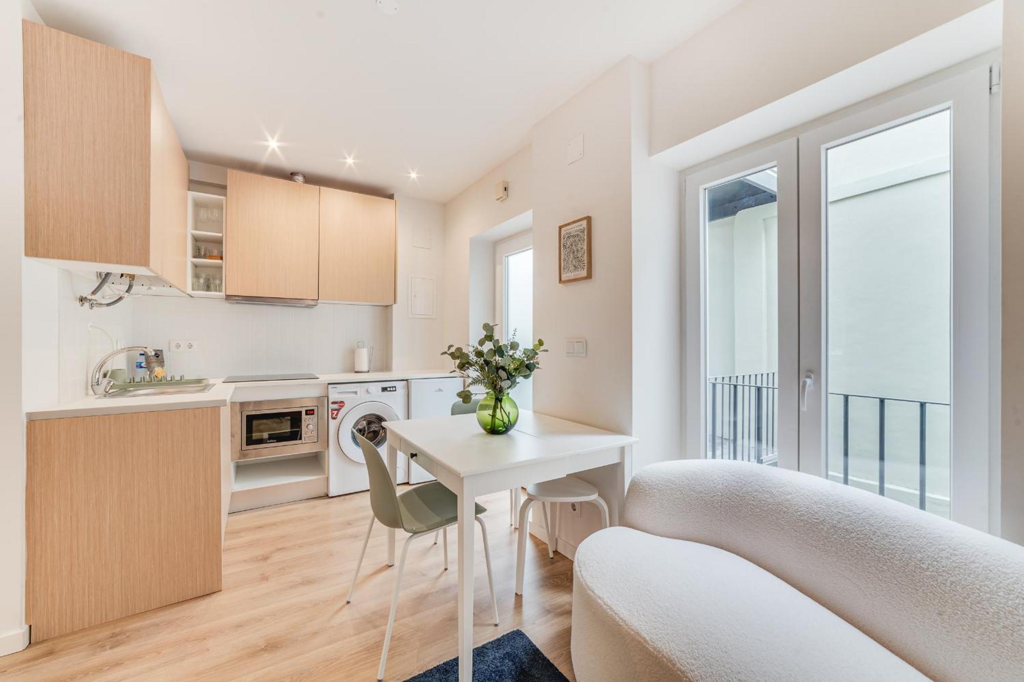 Apartment Campolide Charm Ii