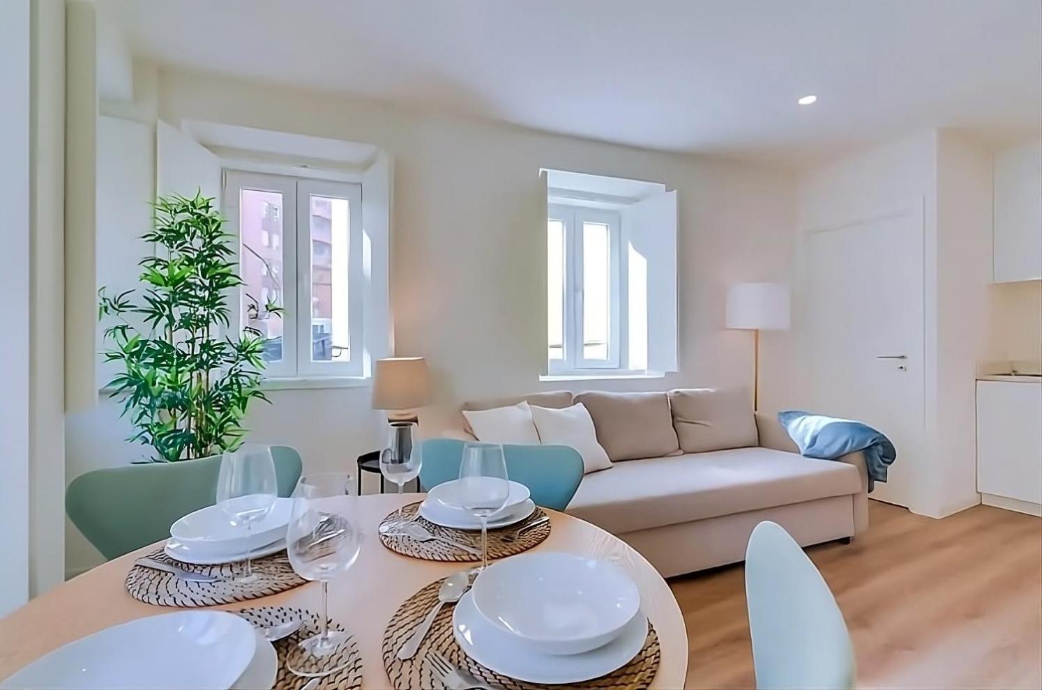 Graceful 1 Bedroom - G201 *