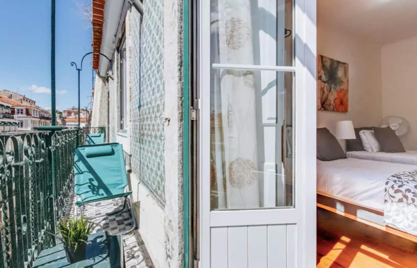 3 Bedroom In Baixa With River View * Lisbon