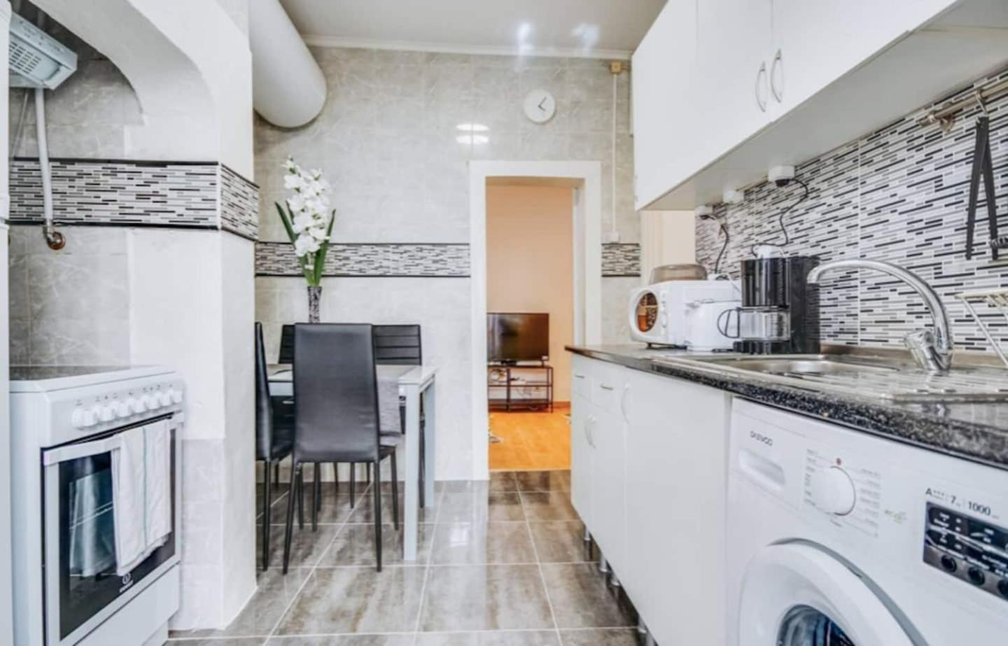 3 Bedroom In Baixa With River View Lisbon