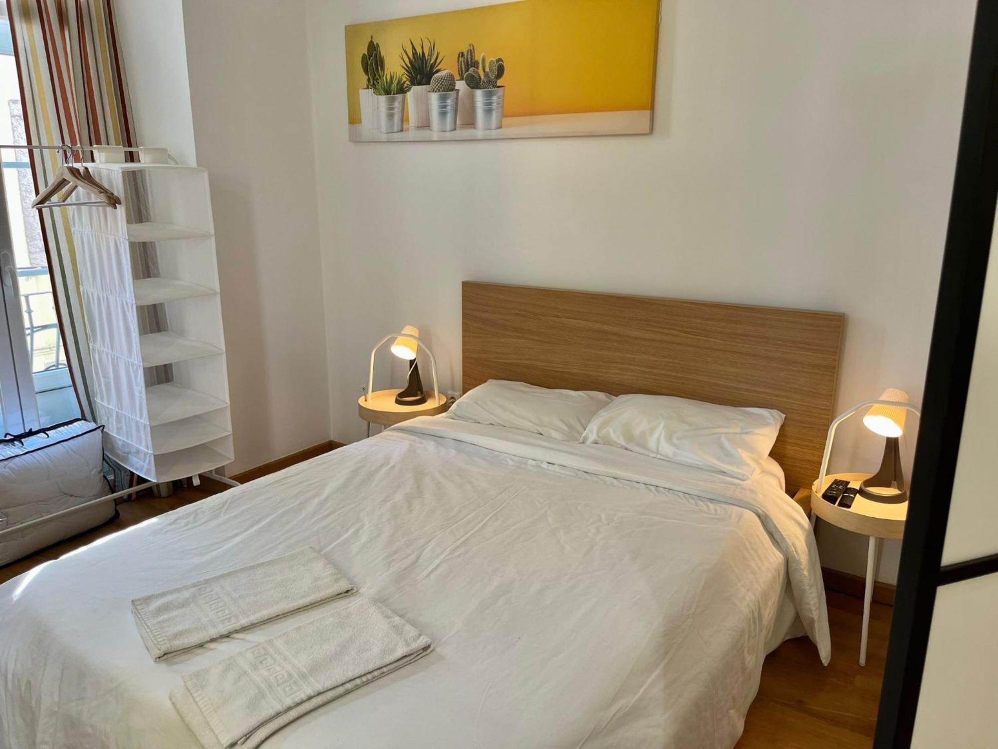 2 Bedroom - Bairro Alto Apartment