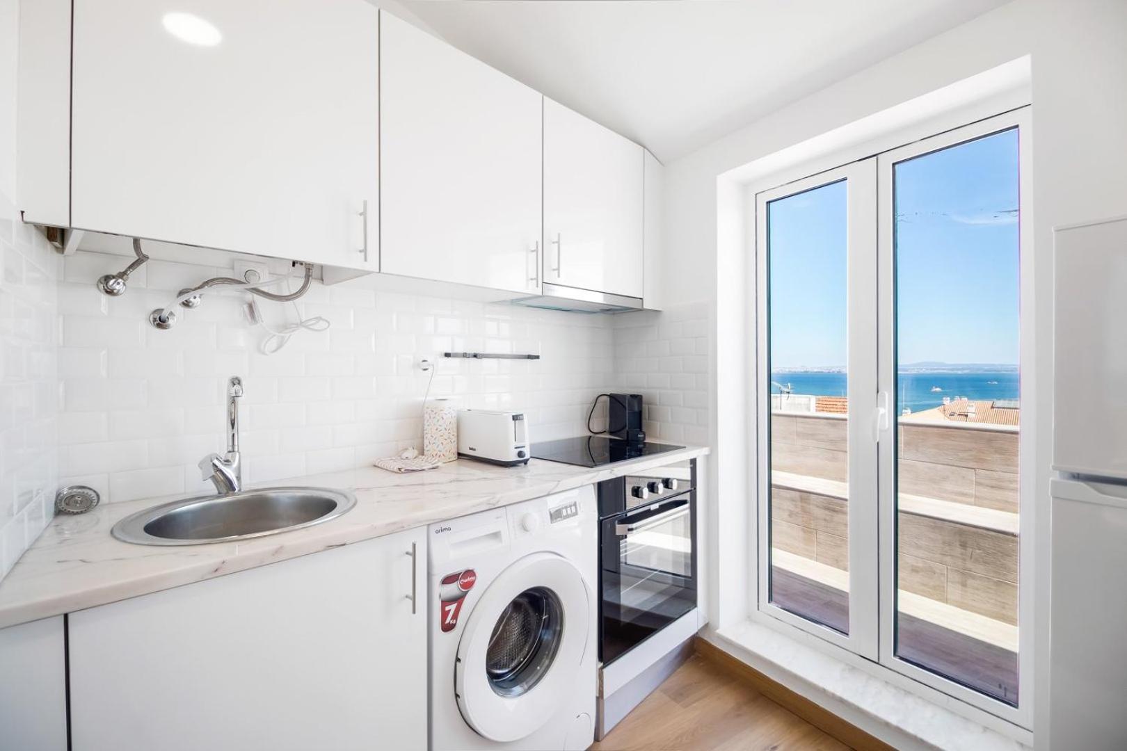 2br Terrace With Tagus View - Air-conditioned | By Airnest * Lisbon