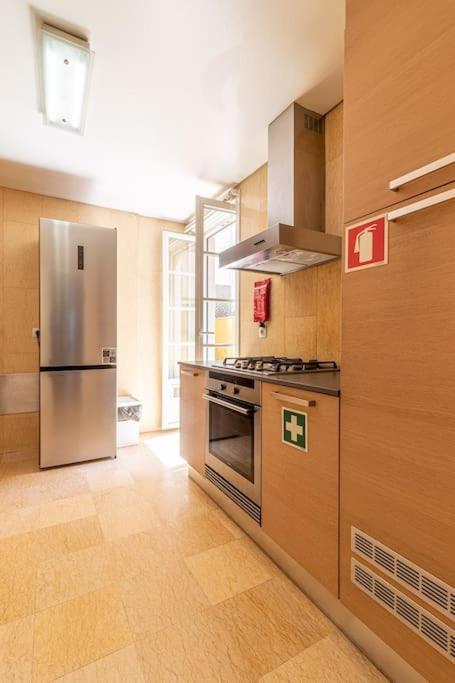 Apartment Chiado Deluxe Terrace 3 Bedroom *