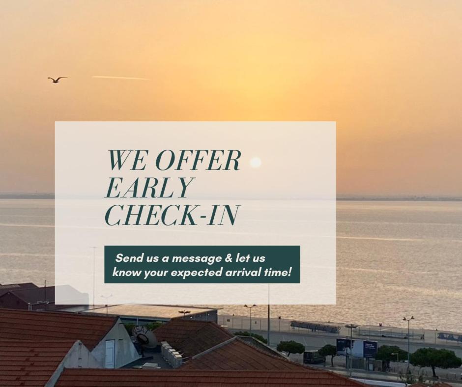 Design With Rooftop Terrace And 180-degree River&city Views Apartamento Lisboa