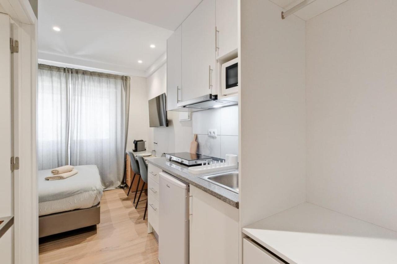 Lovely Fully Equipped Near Subway N3
