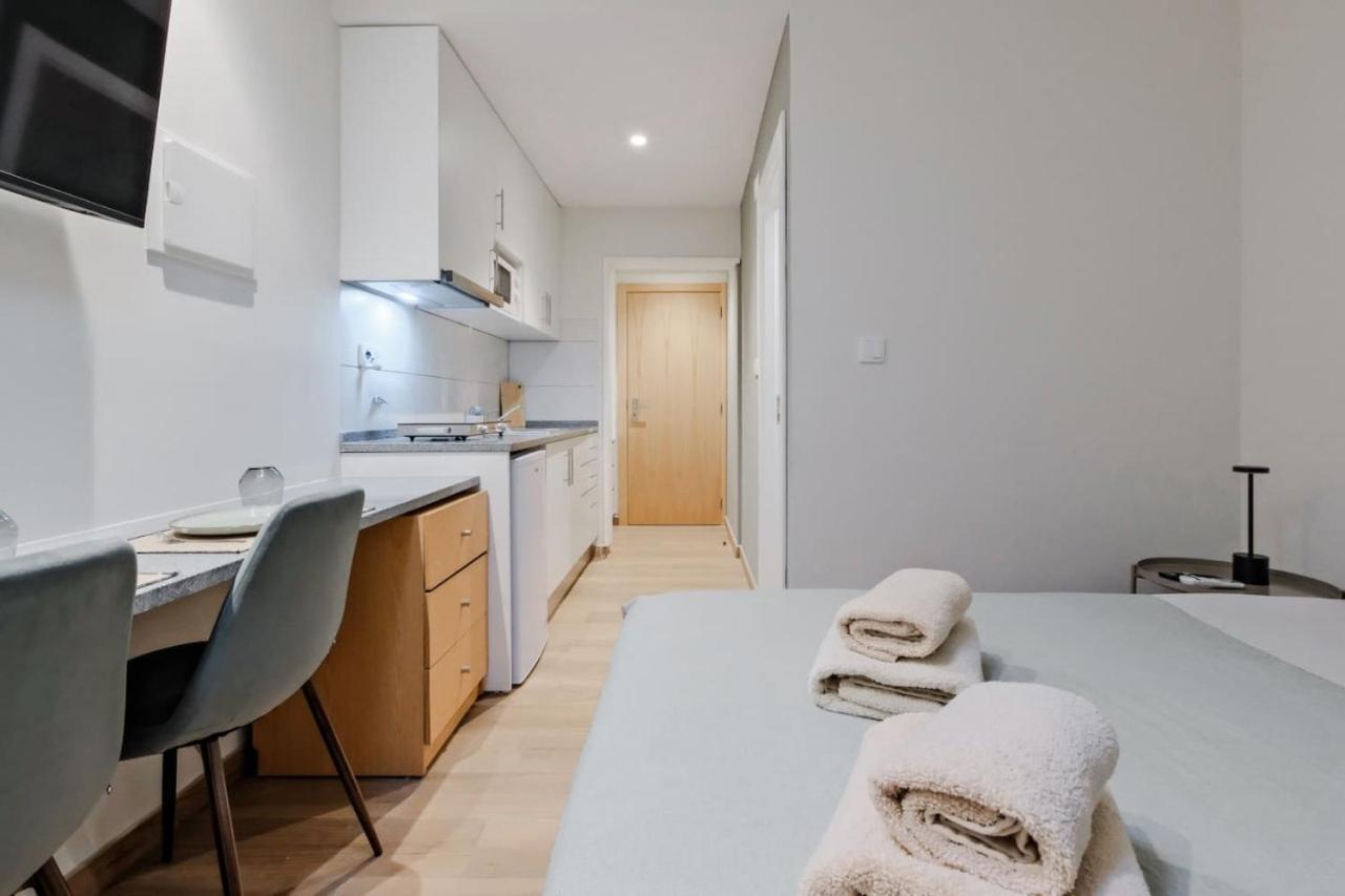 Apartment Lovely Fully Equipped Near Subway N8 Lisbon