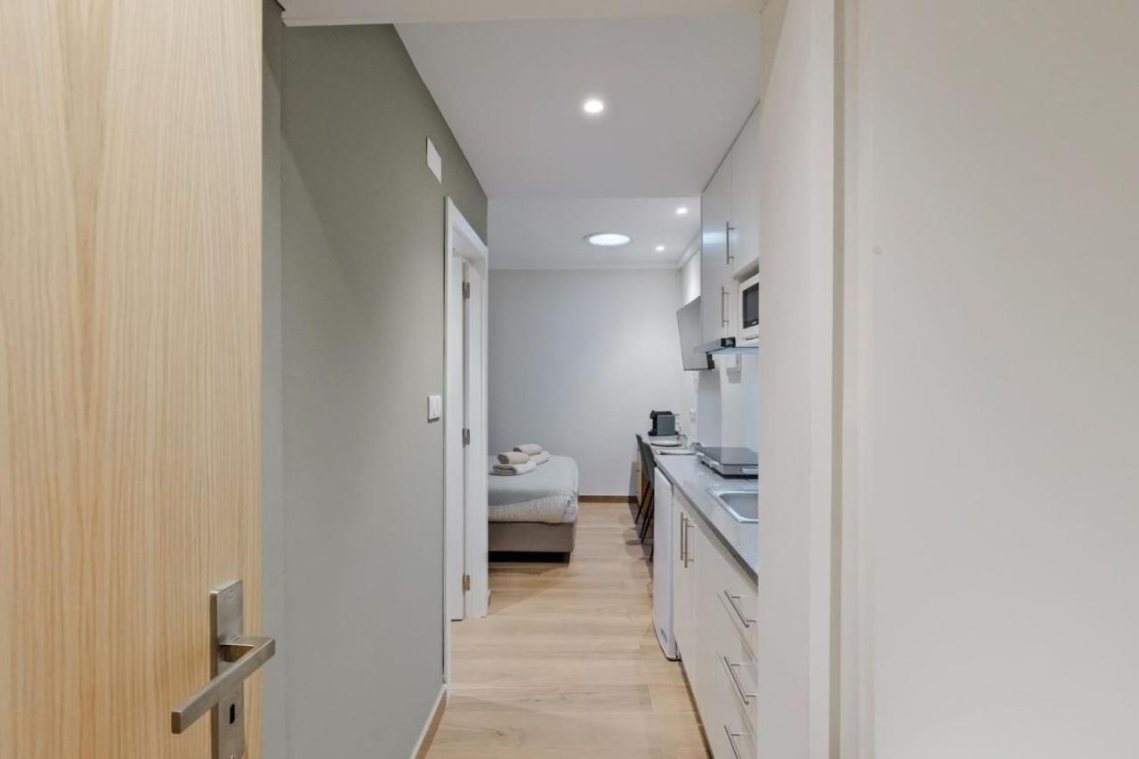 Lovely Fully Equipped Near Subway N8 *