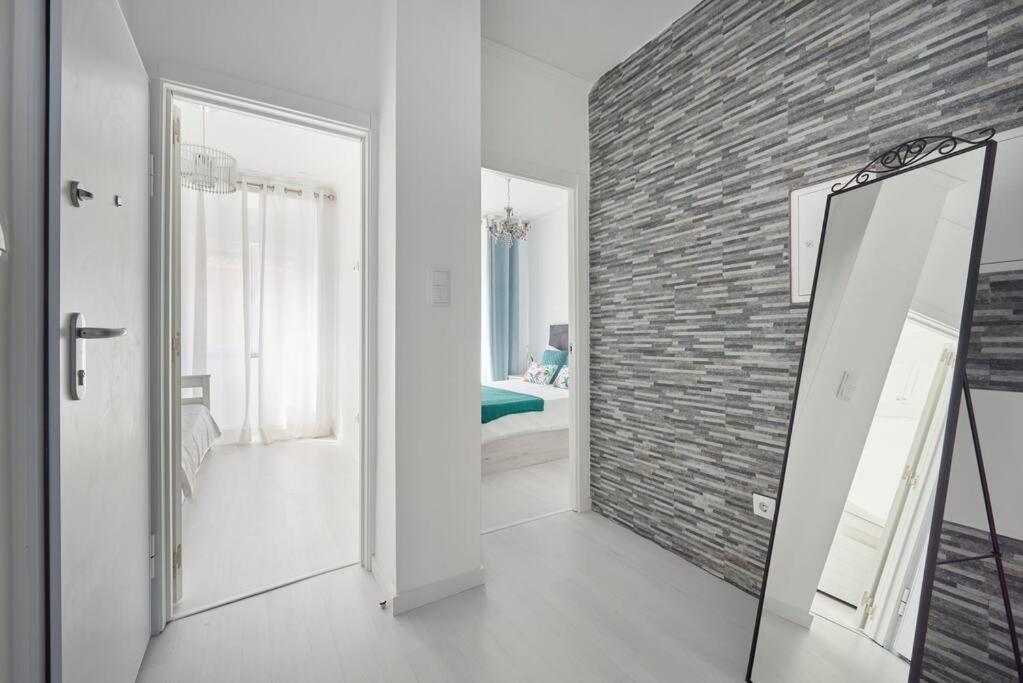 Apartment Bright Brand In Center With Ac Lisbon