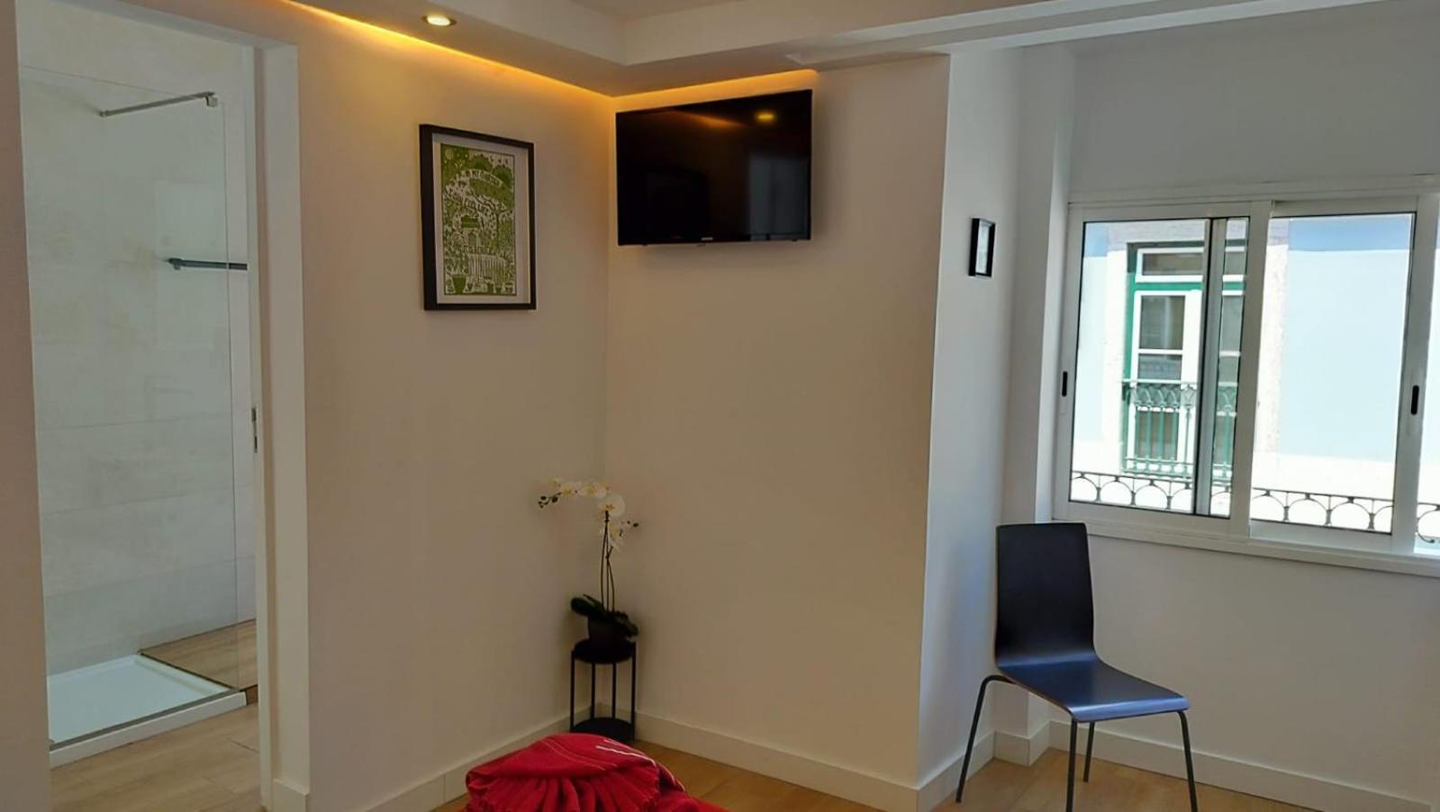Hostel Figueira House In Beira Minho