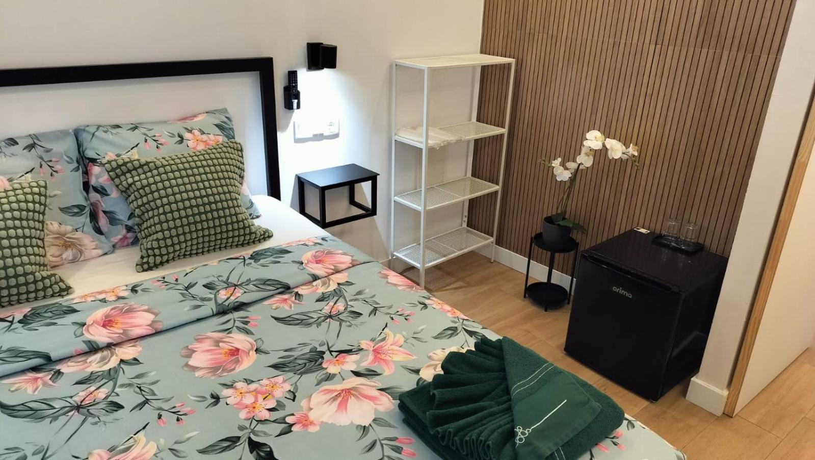 Hostel Figueira House In Beira Minho *
