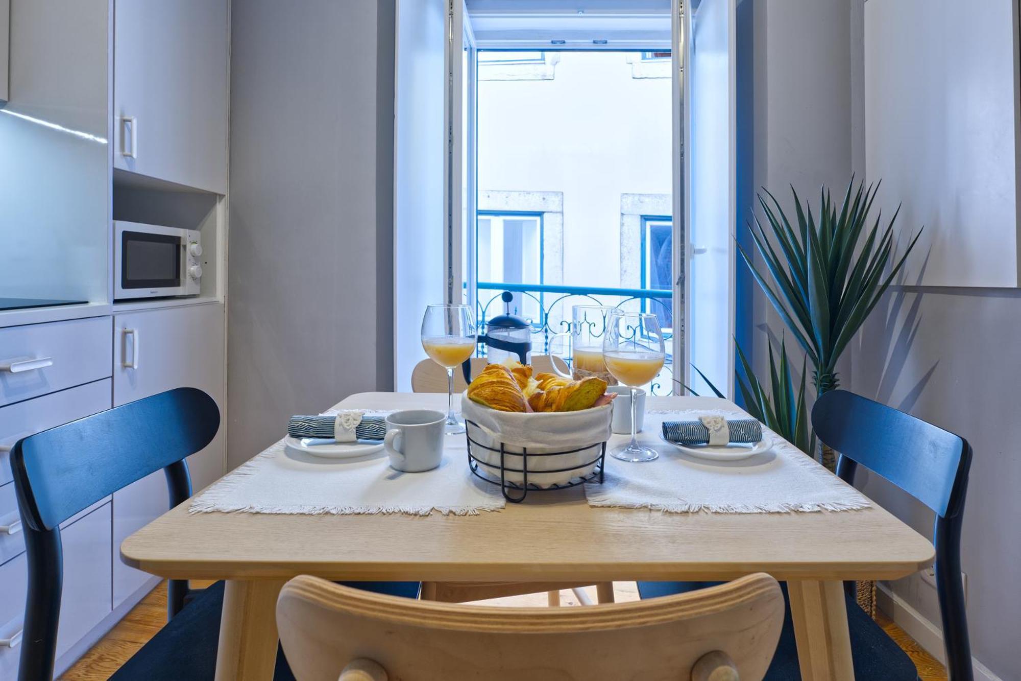 Salvador By Inloveapartments Lisbon