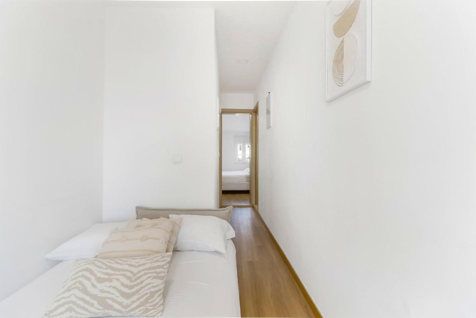 2br Terrace With Tagus View - Air-conditioned | By Airnest Lisbon