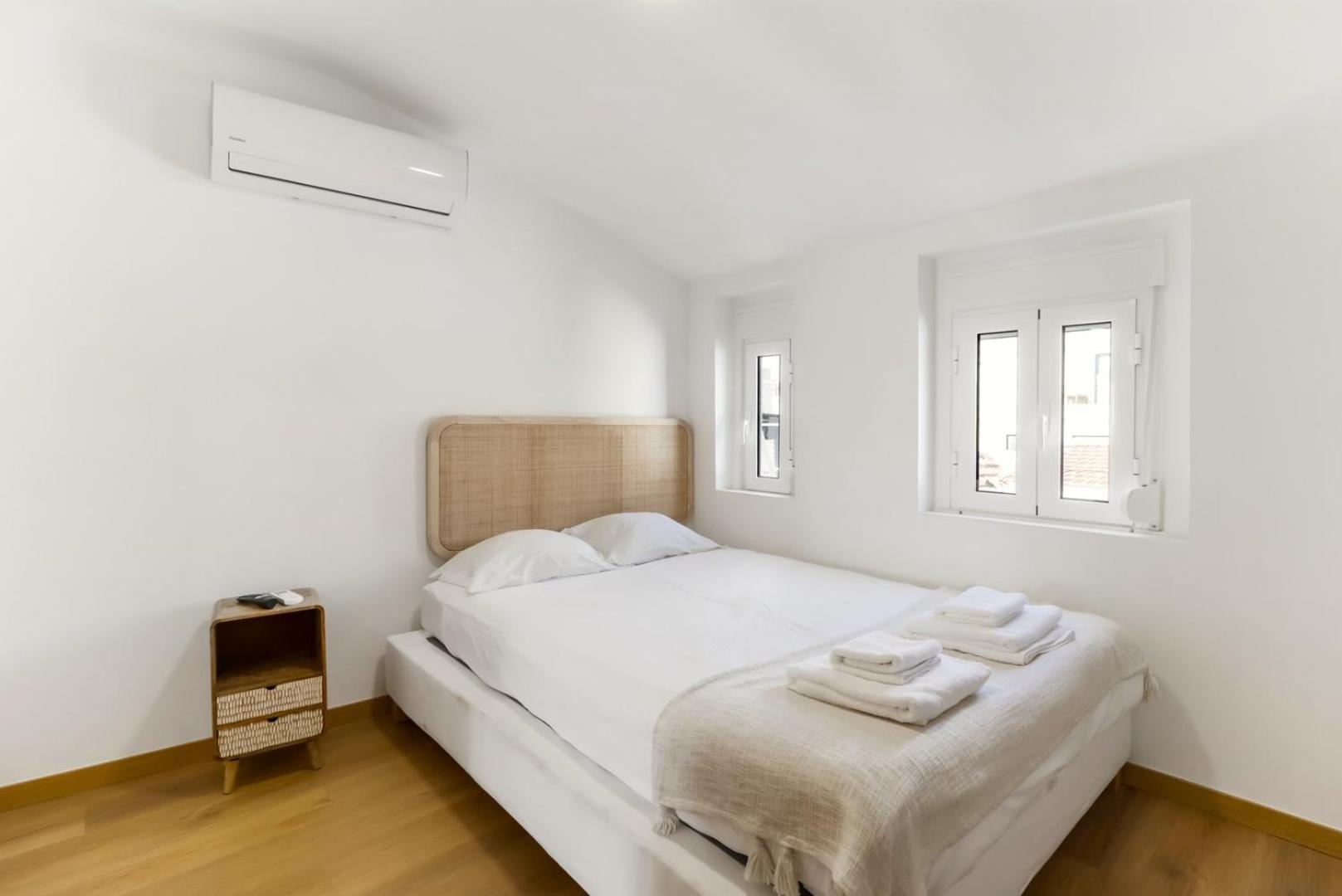 2br Terrace With Tagus View - Air-conditioned | By Airnest Apartment Lisbon