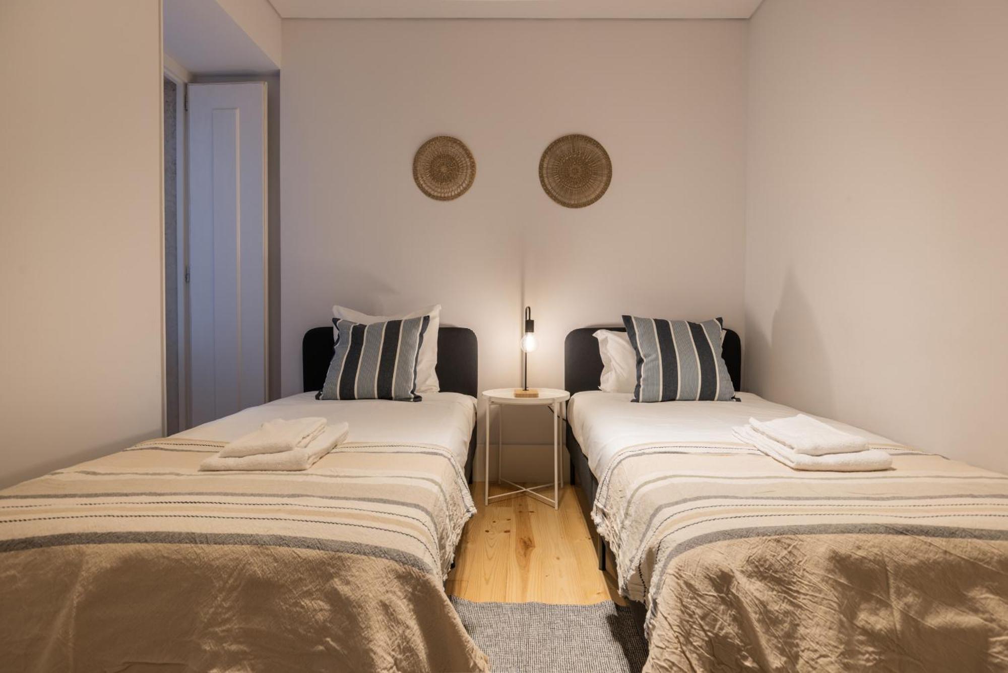 Lisbon's Heart Vi Apartment