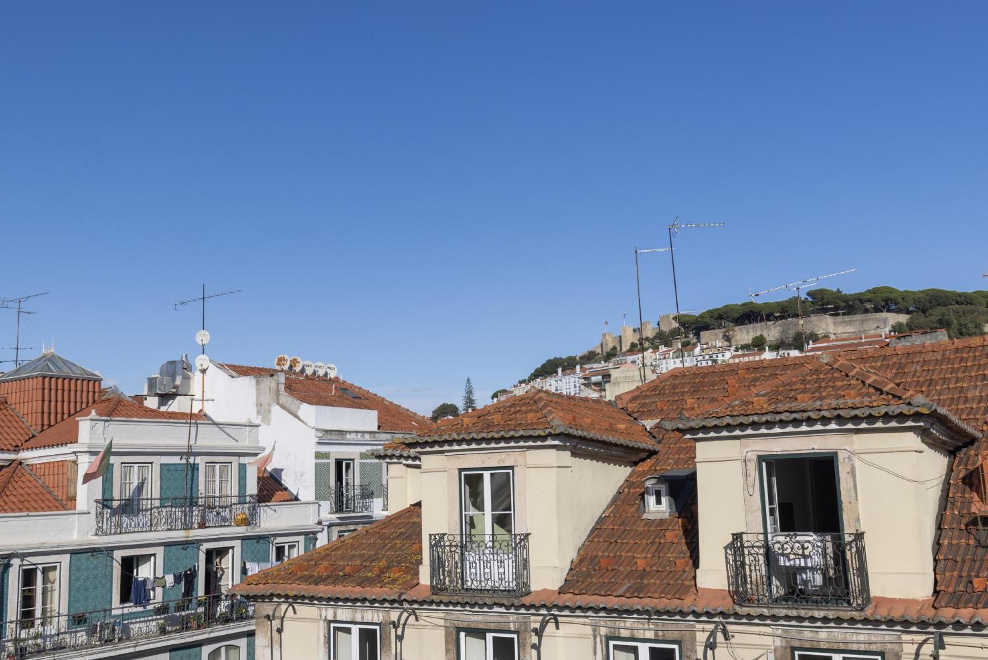 Lisbon's Heart Vi *