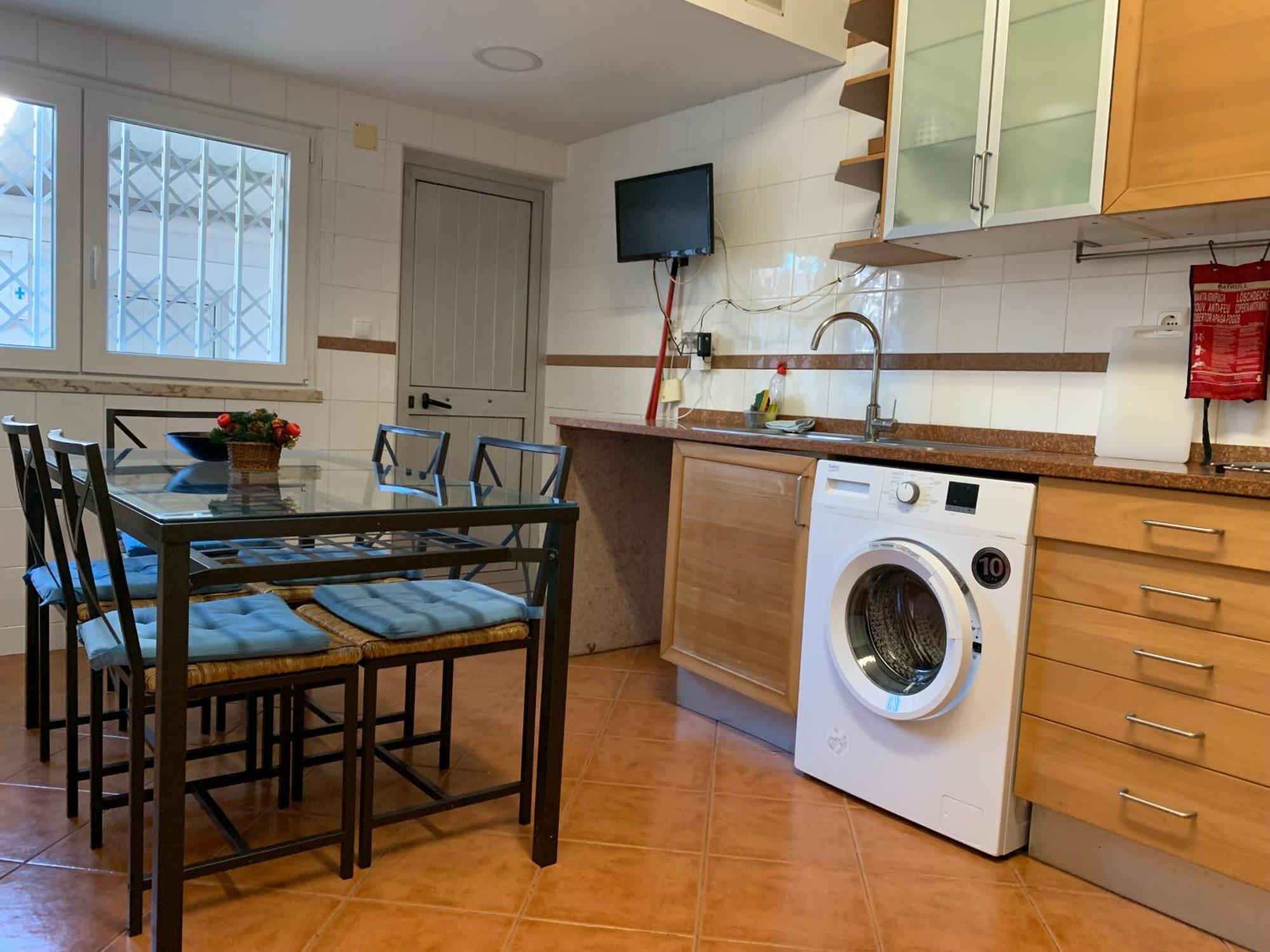 Guest house Discovery Benfica Lisbon