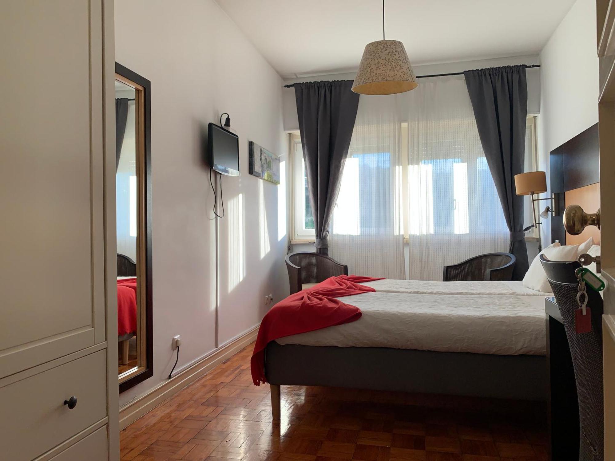 Discovery Benfica Guest house 3*