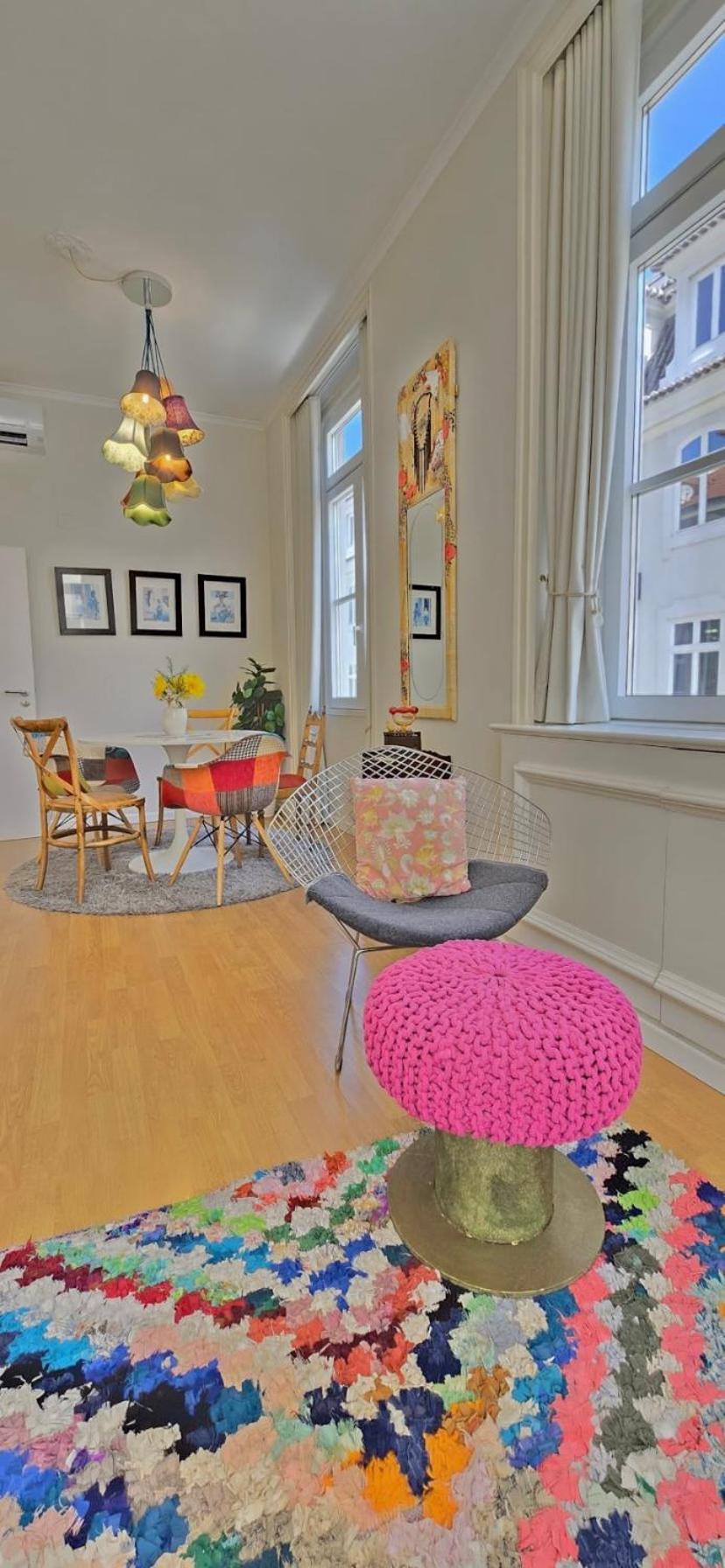 Apartment Unique Design