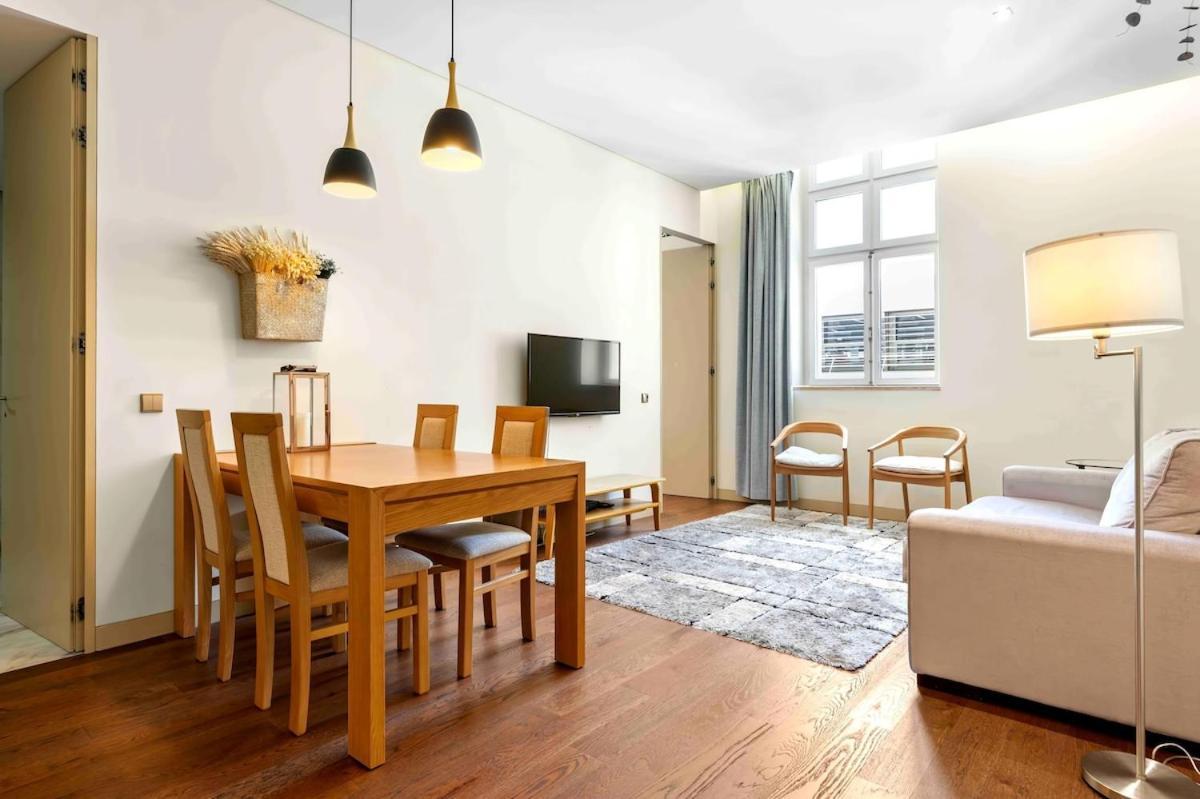 Apartment Timeout Market 2 Bedroom