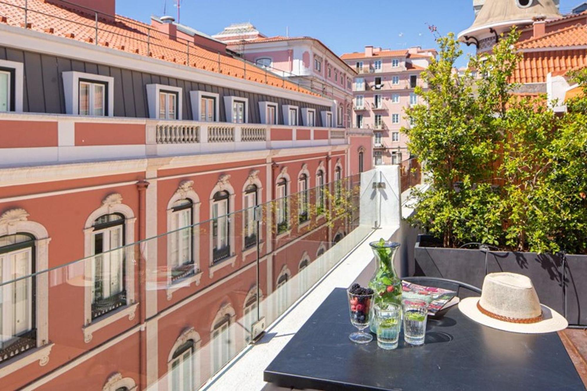 1bdr With Terrace And View By Lovelystay Apartment Lisbon