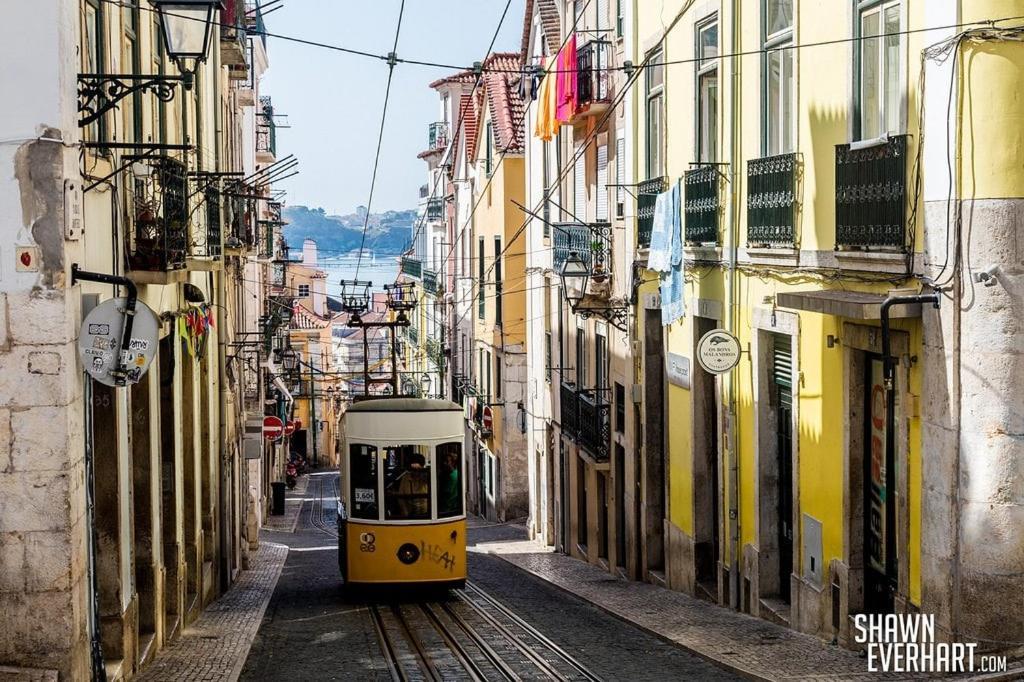 Apartment Photographer's Place Ferragial Center Oasis Lisbon