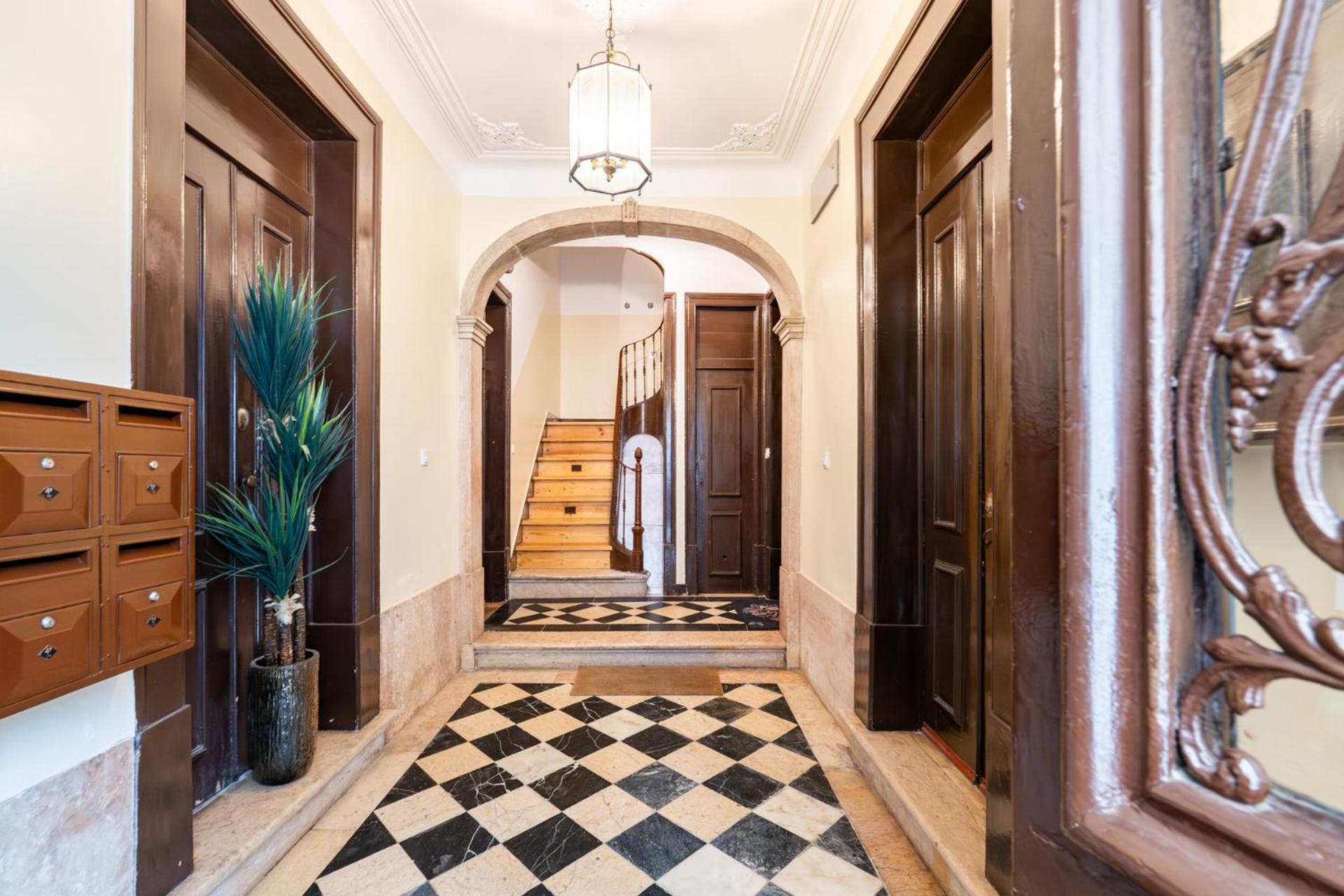 Apartment Beautiful In Bairro Alto - Quite *