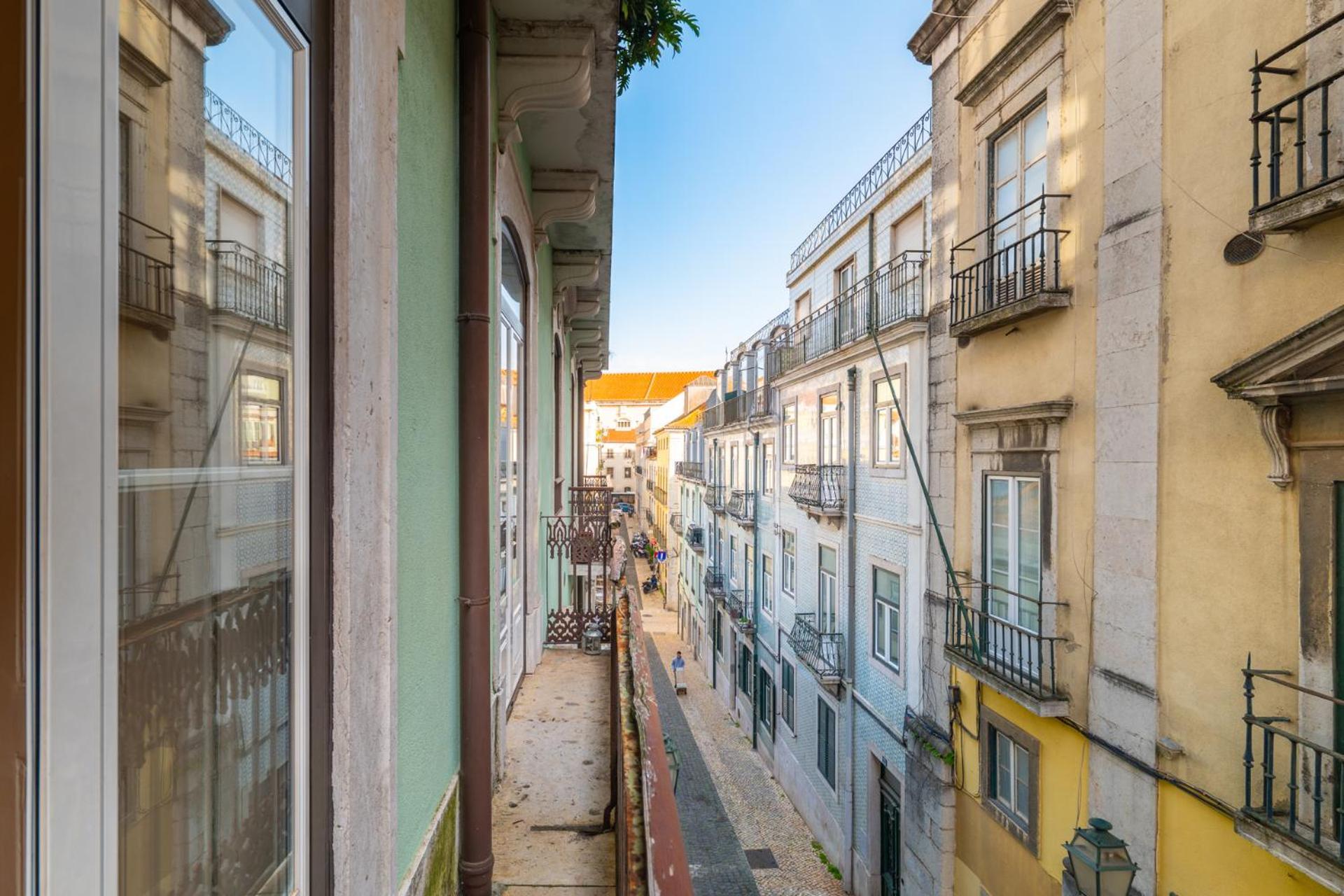 Apartment Beautiful In Bairro Alto - Quite