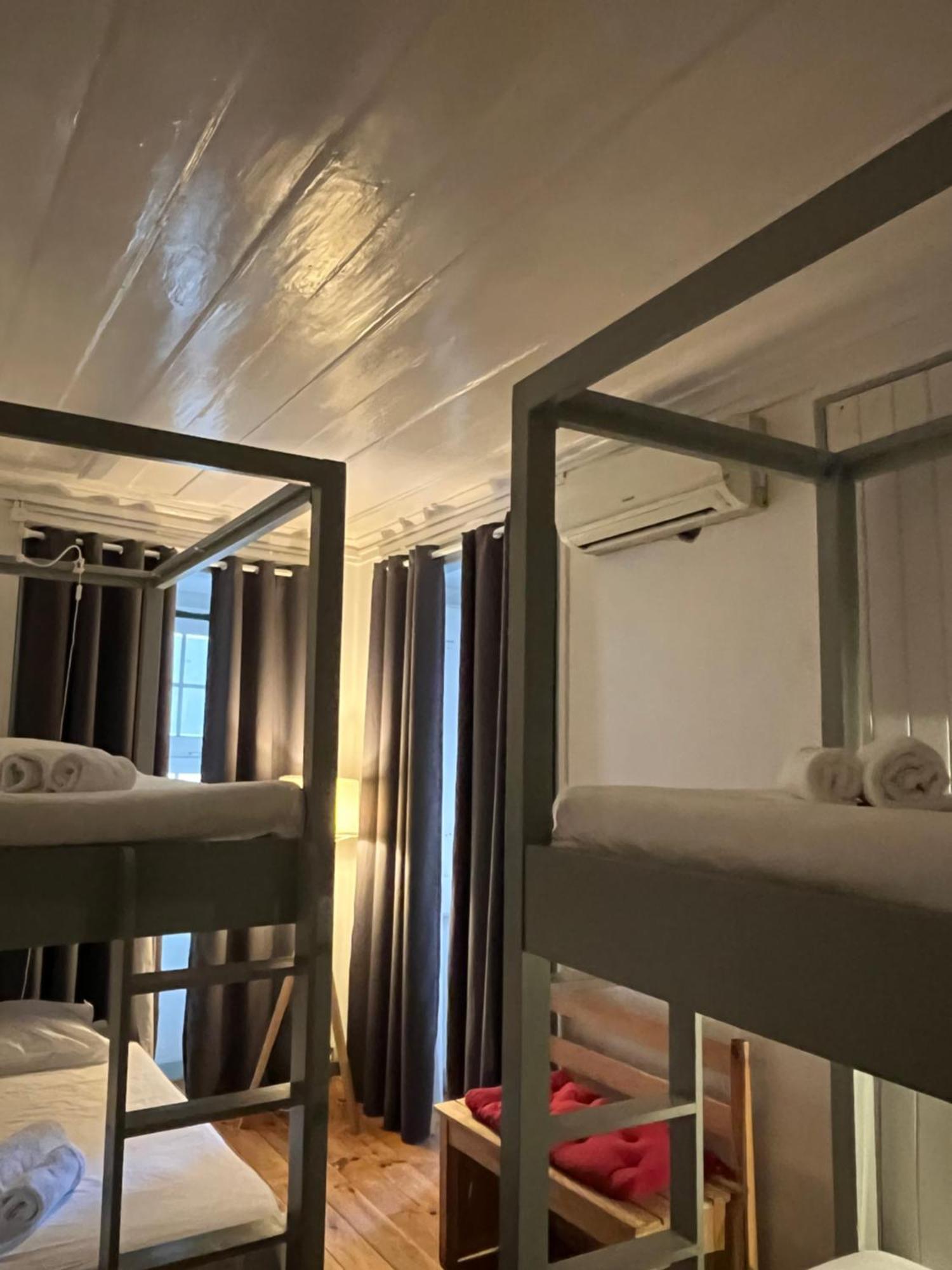 Albergue Alface Hall & Bar *