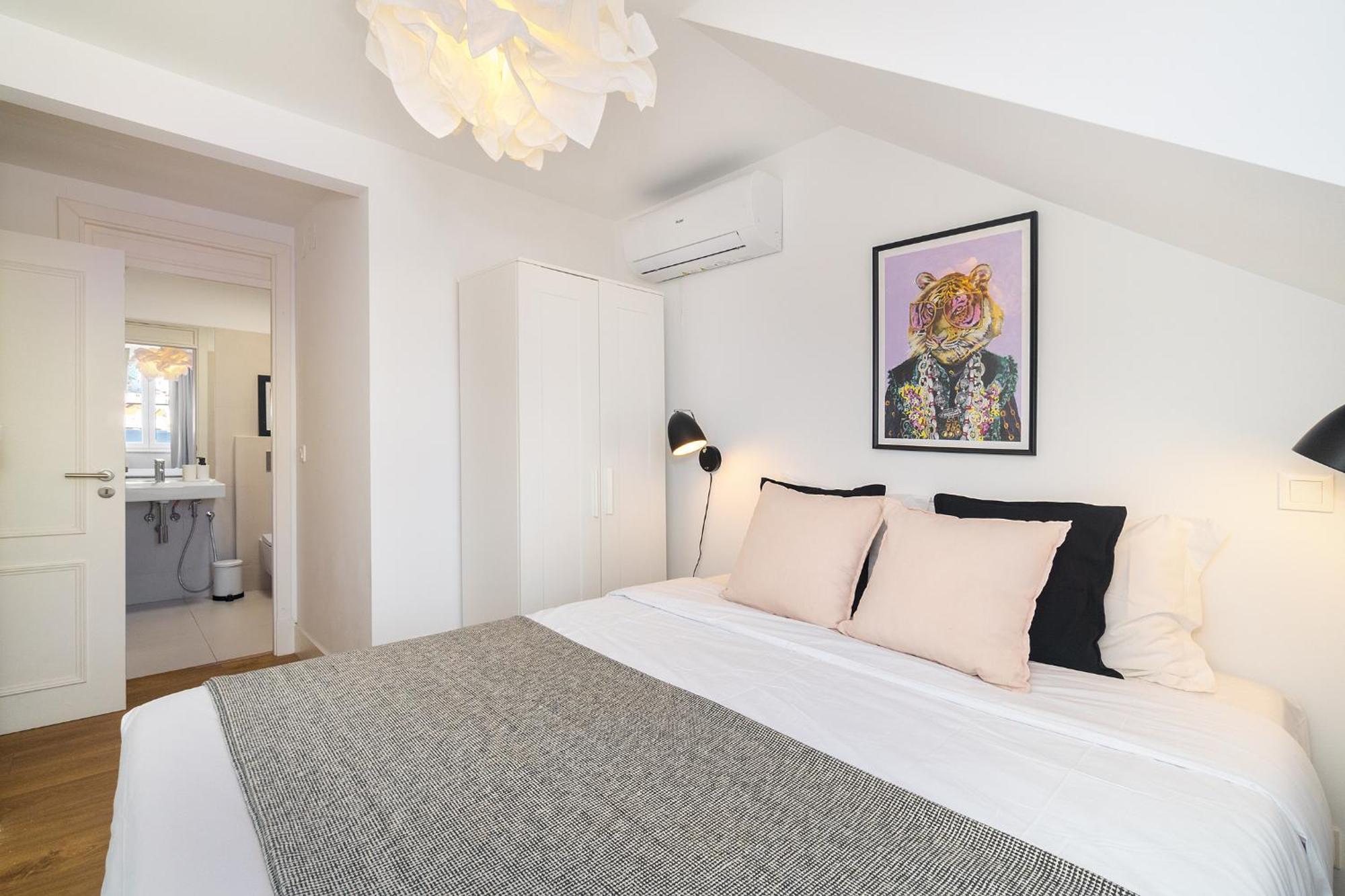 Modern By Soulplaces * Lisbon