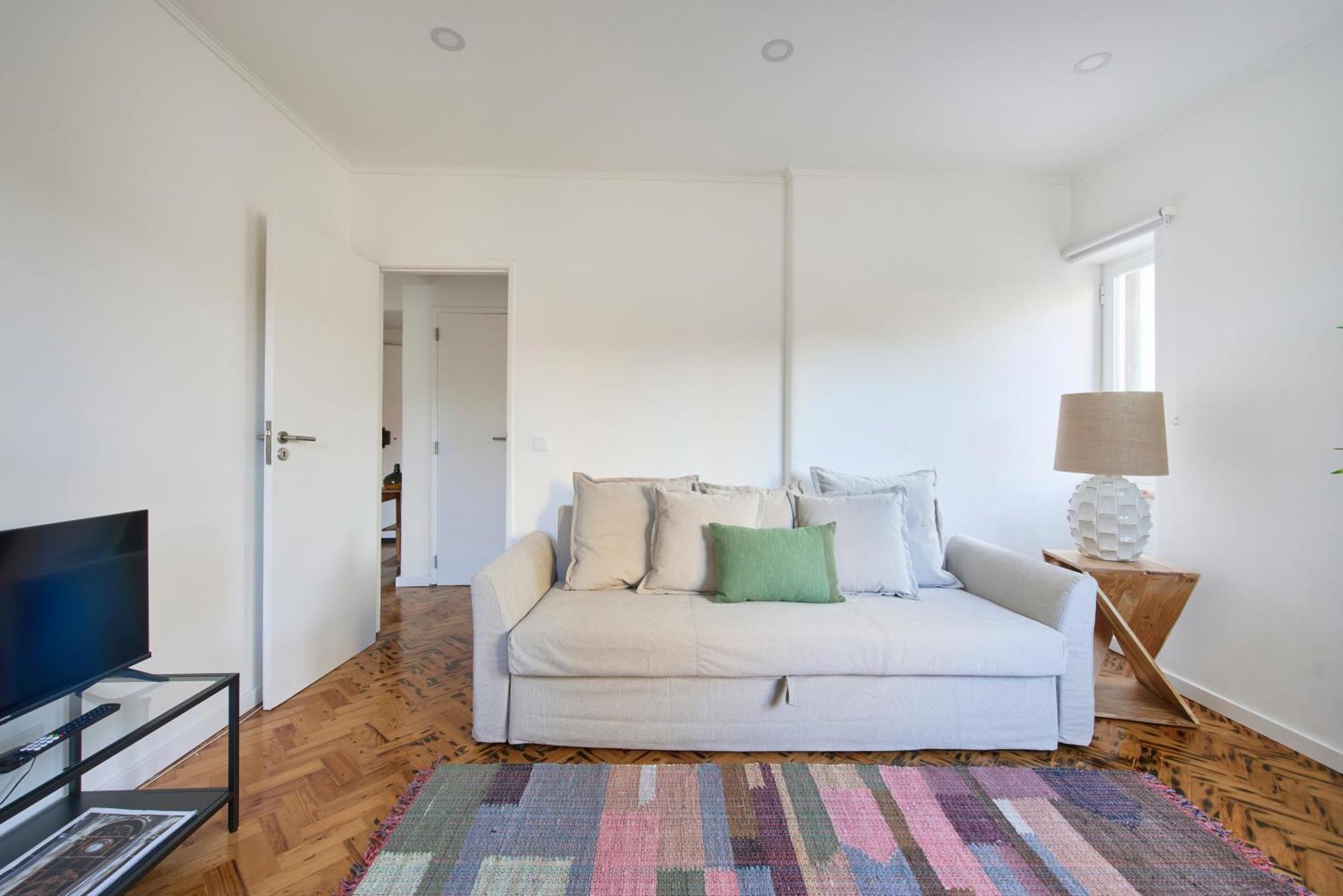 Apartment Charming Graca Flat W Balcony, By Timecooler Lisbon