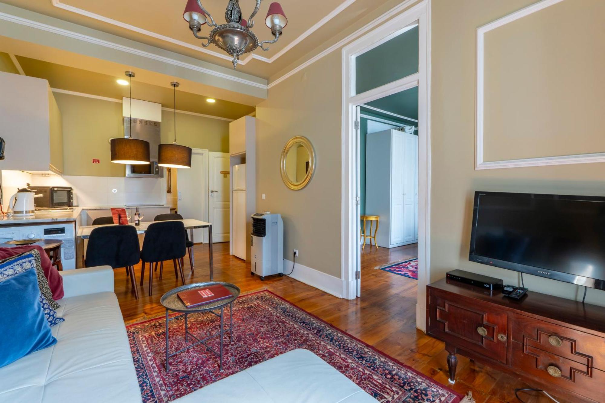 Portuguese Charm In Apartamento Lisboa