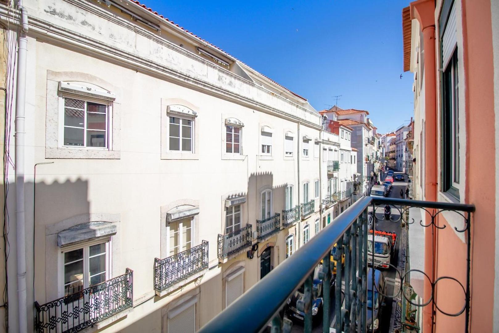 Charming One-bedroom Principe Real | By Airnest Apartment *