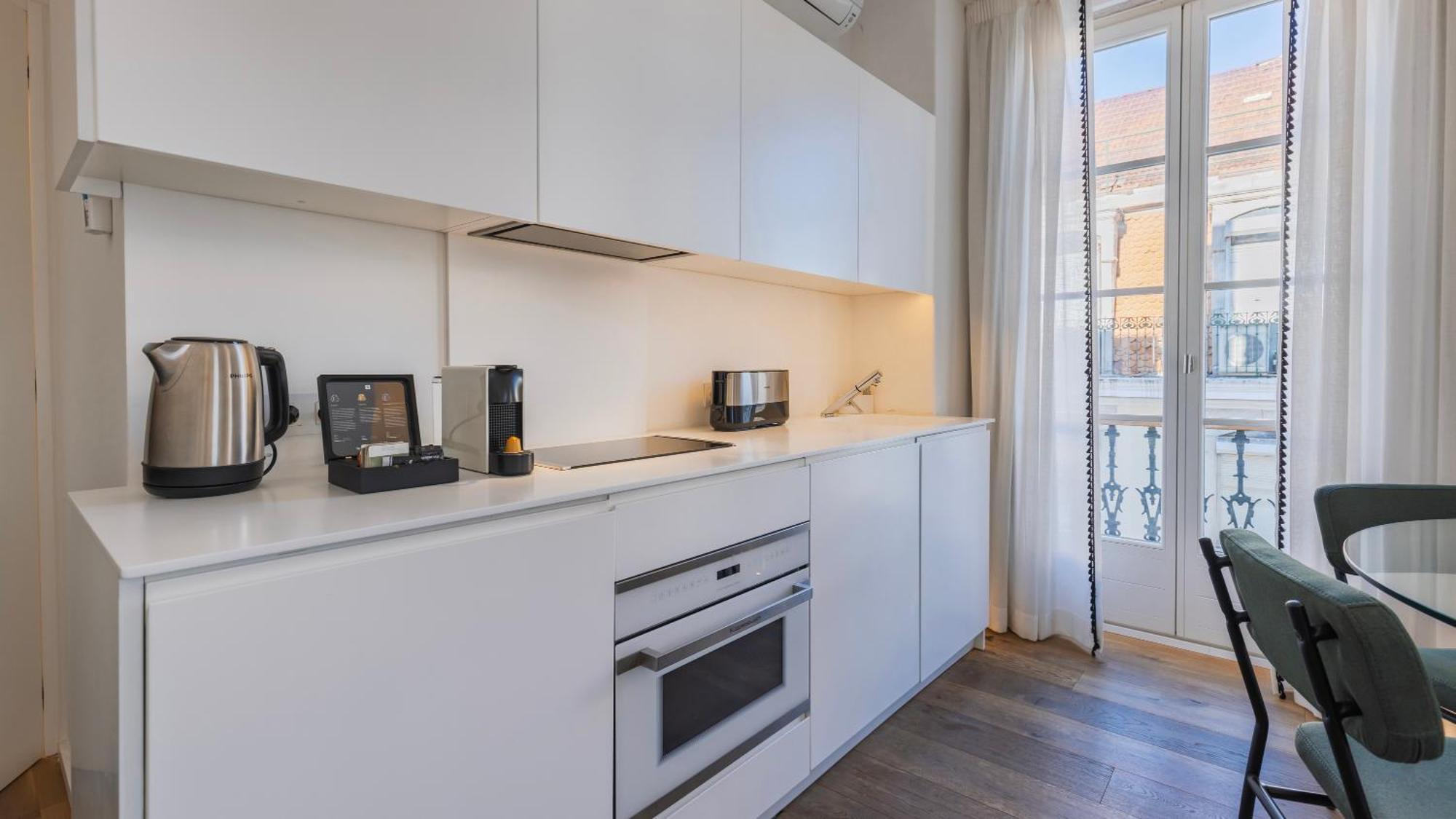 Ando Living - Santa Justa 77 House Lisbon