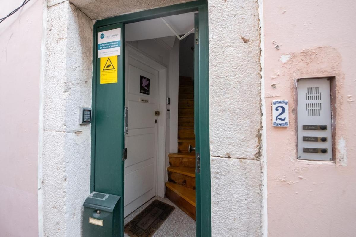 Alfama, The Heart Of Fado - Minutes From Tram 28