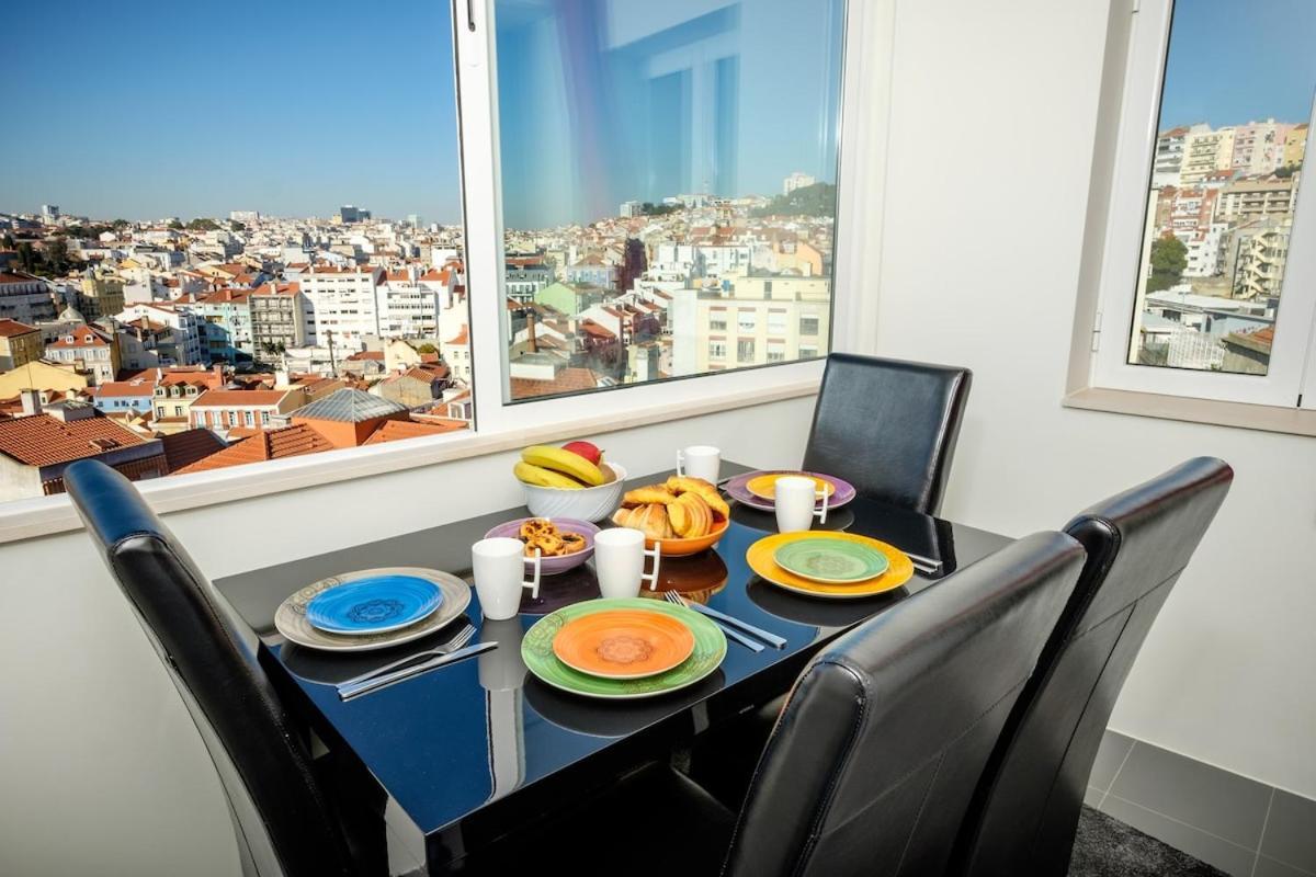 Center Sky View With Amazing Views *