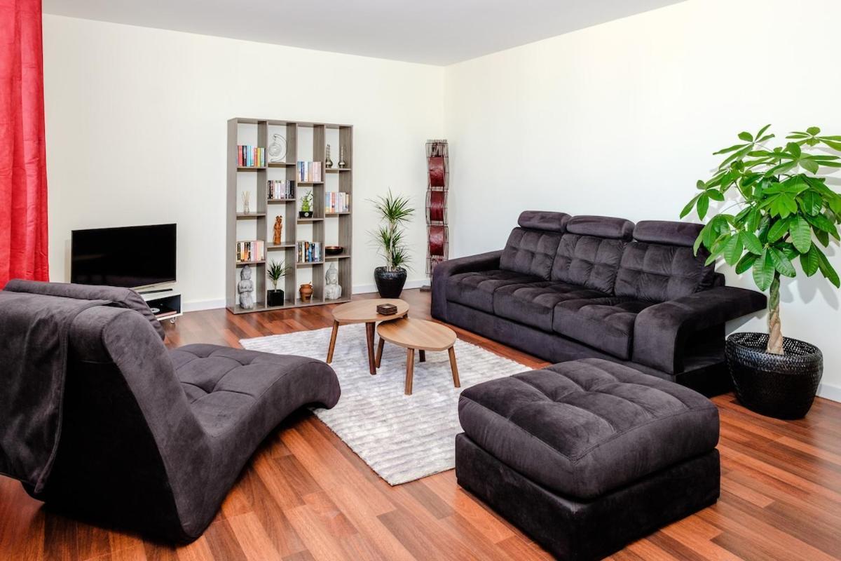 Center Sky View With Amazing Views Apartment *