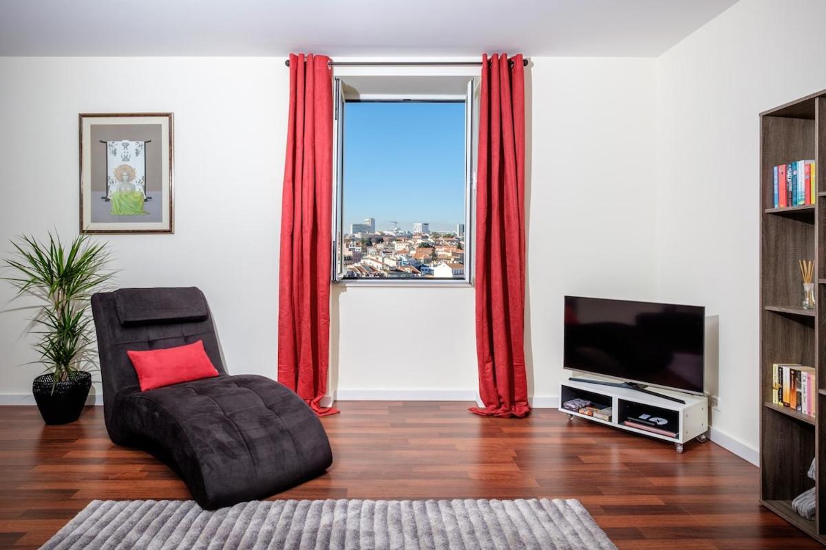 Center Sky View With Amazing Views Apartment *