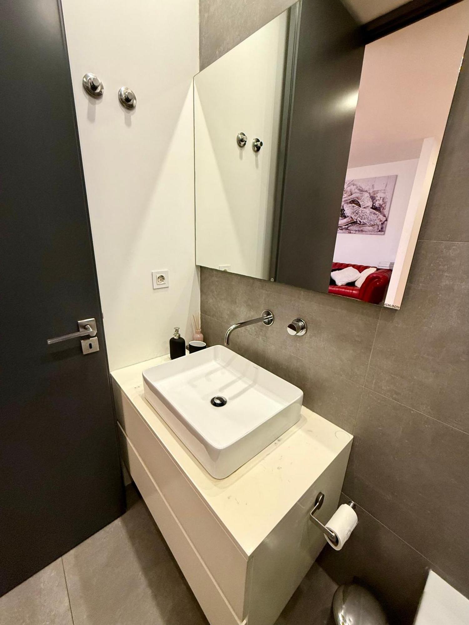 Apto Com 2 Quartos Apartment Lisbon