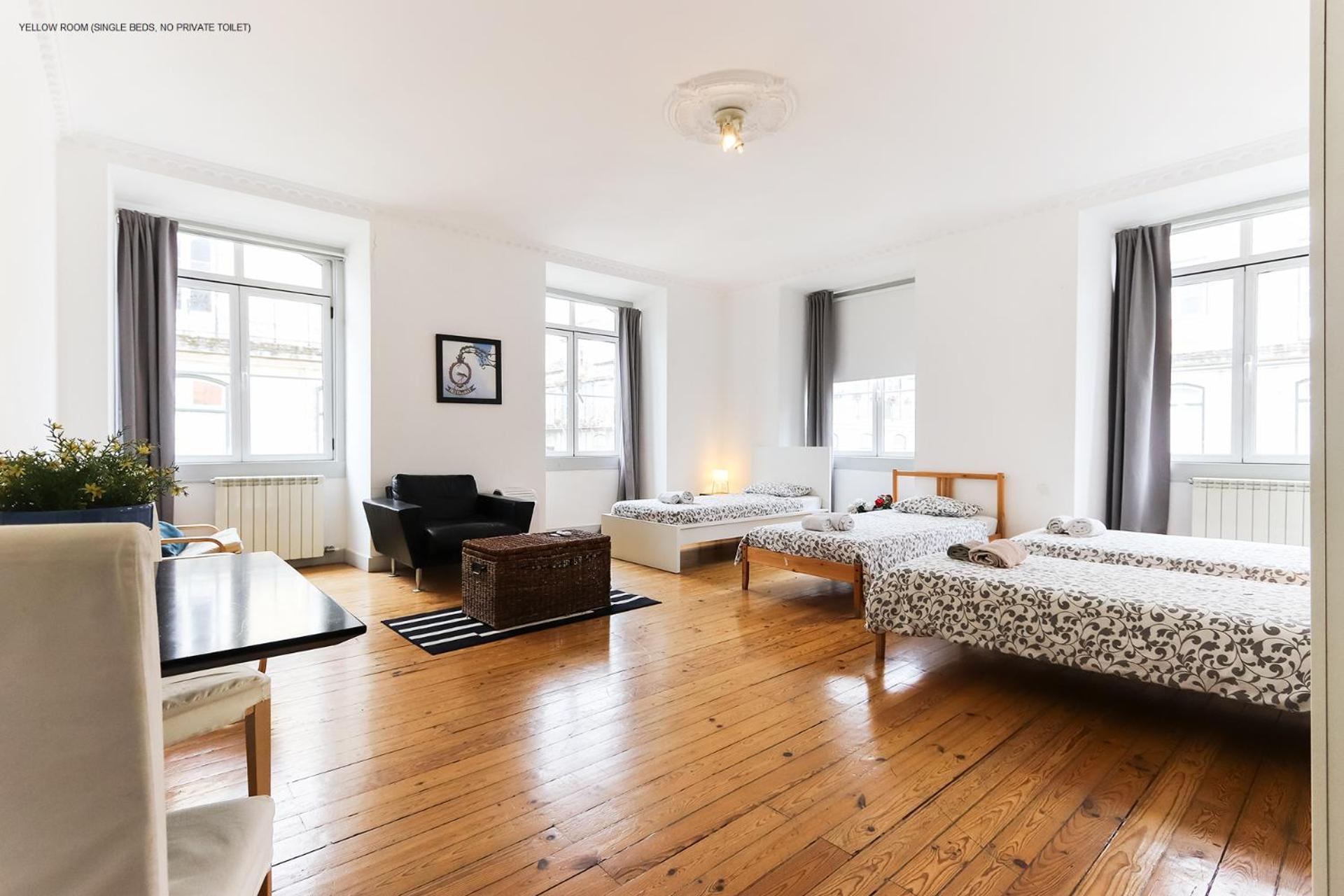 Silver Flower - Flat In Center Guest house