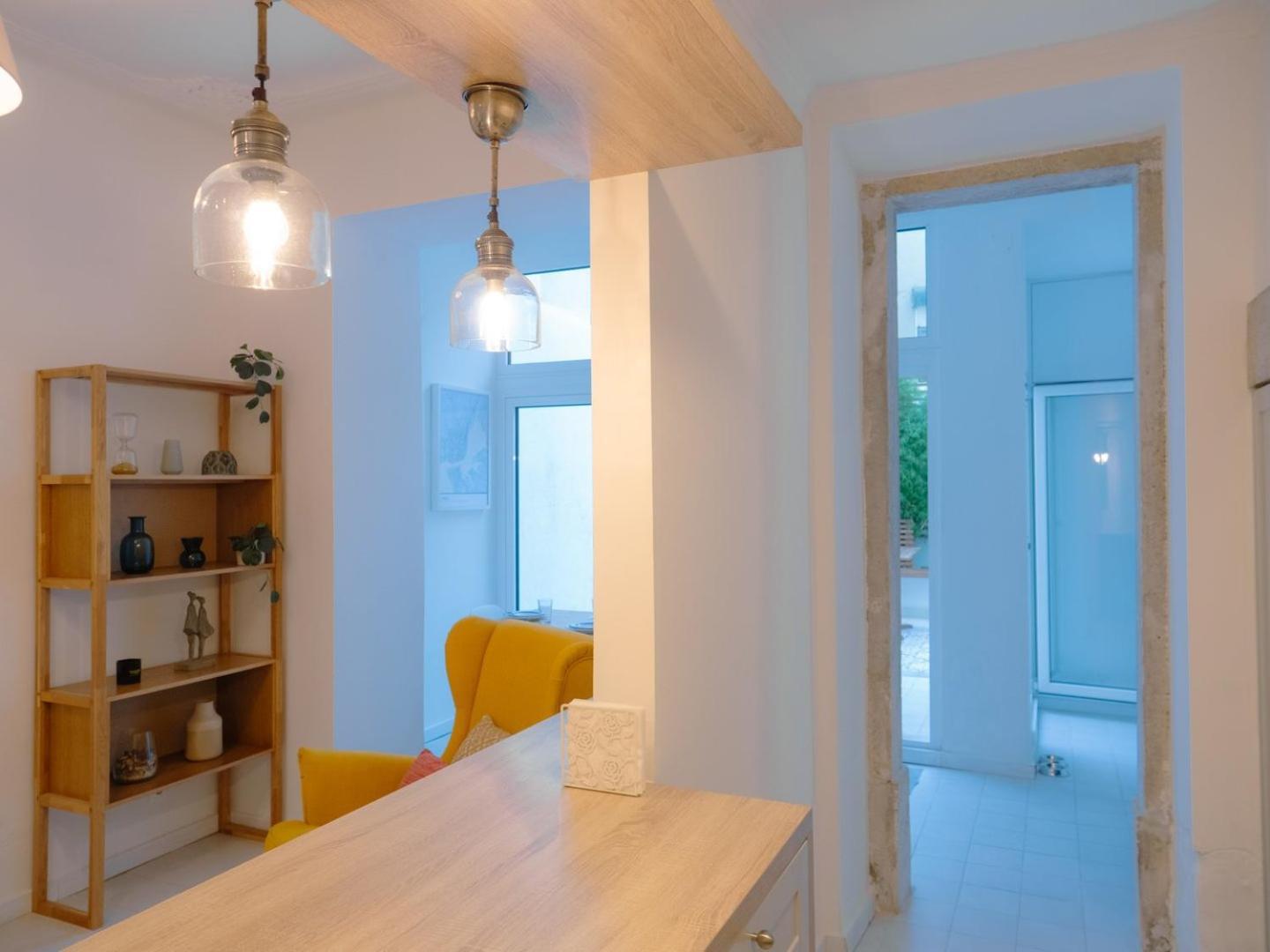 Apartment 2br With Large Private Terrace | By Airnest